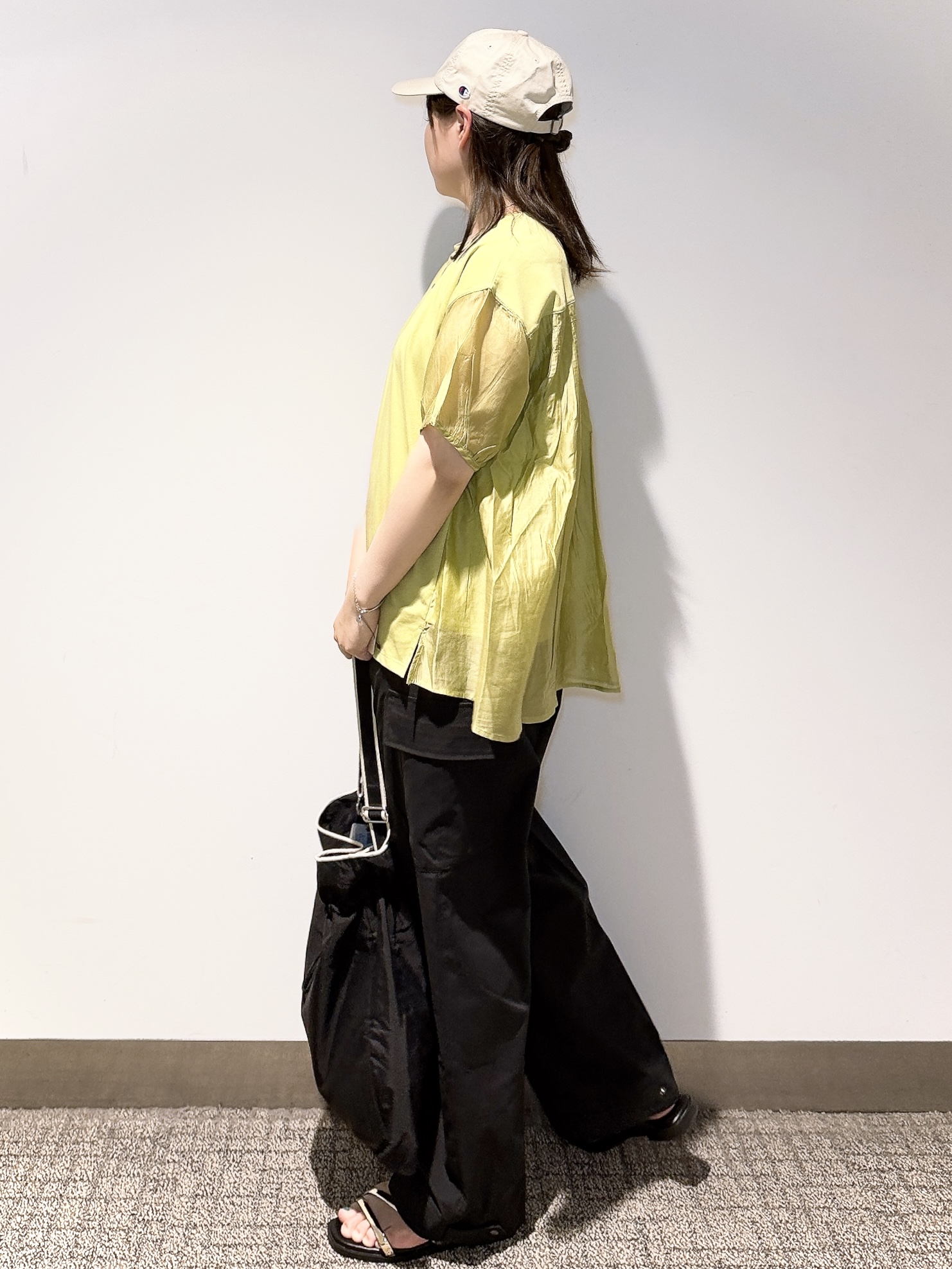 みーさんの「grove｜【貴島明日香さん着用/UVカット】体型カバー叶う、バックプリーツTシャツ」を使ったコーディネート