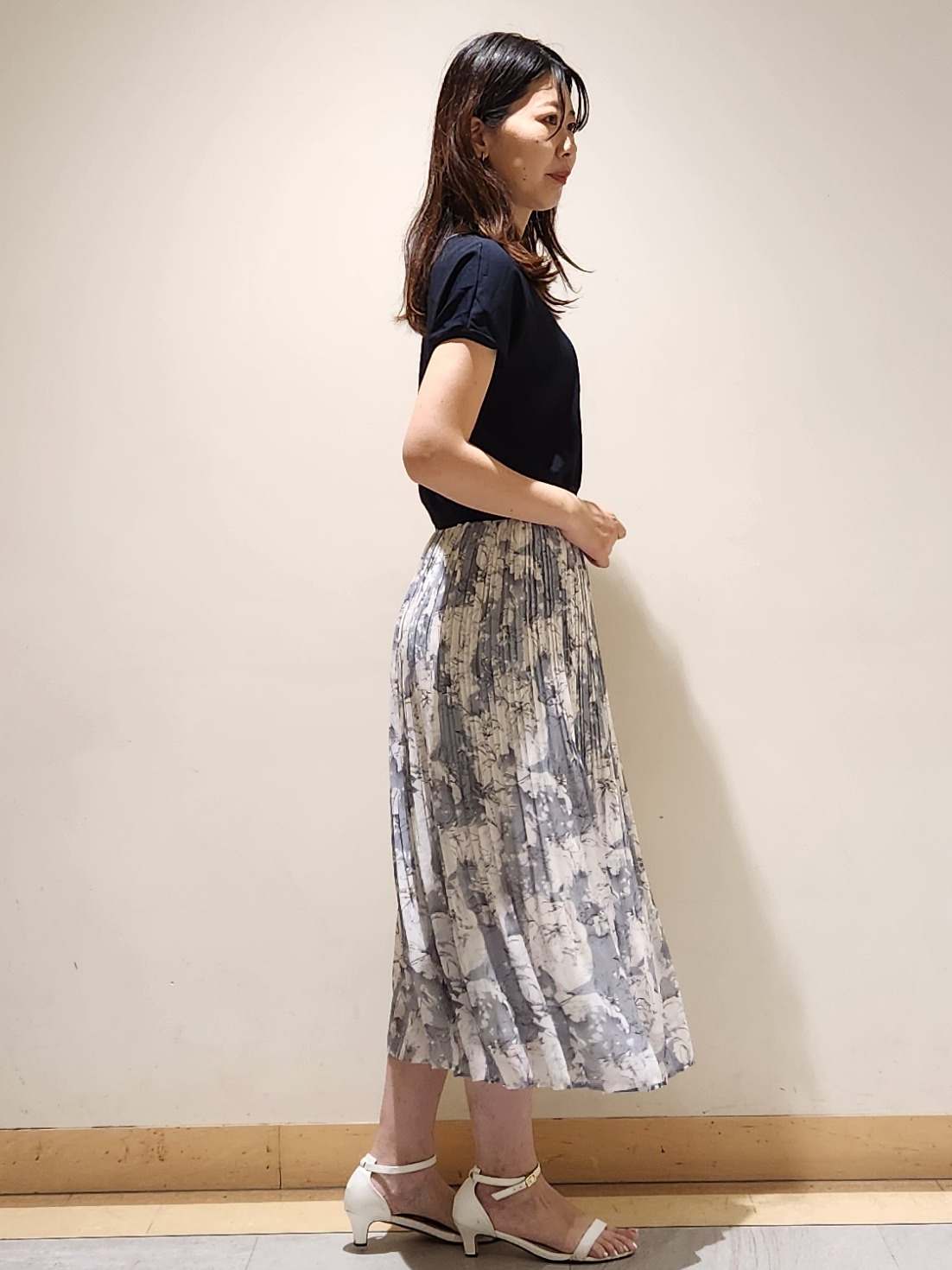 yukaさんの「COUP DE CHANCE｜【手洗い可/軽量】シアーブルゾン」を使ったコーディネート