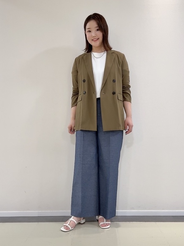 YUIさんの「UNTITLED｜【セットアップ可/接触冷感/通気性】ドライシアーダブルジャケット」を使ったコーディネート