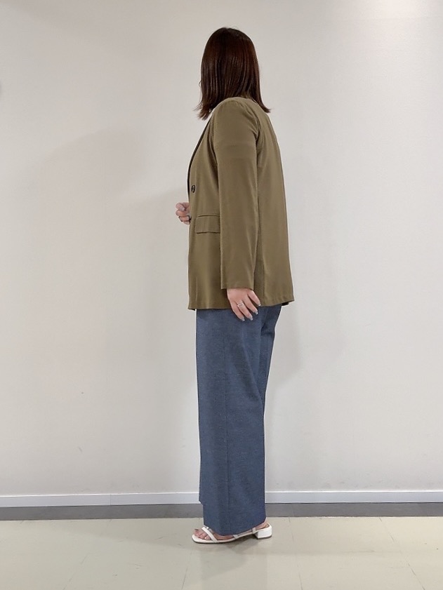 YUIさんの「UNTITLED｜【セットアップ可/接触冷感/通気性】ドライシアーダブルジャケット」を使ったコーディネート