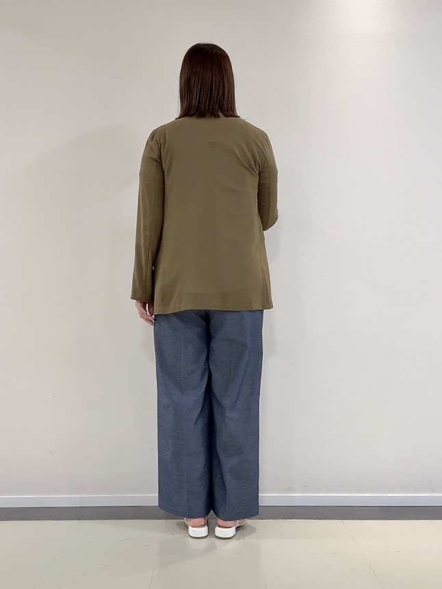 YUIさんの「UNTITLED｜【セットアップ可/接触冷感/通気性】ドライシアーダブルジャケット」を使ったコーディネート