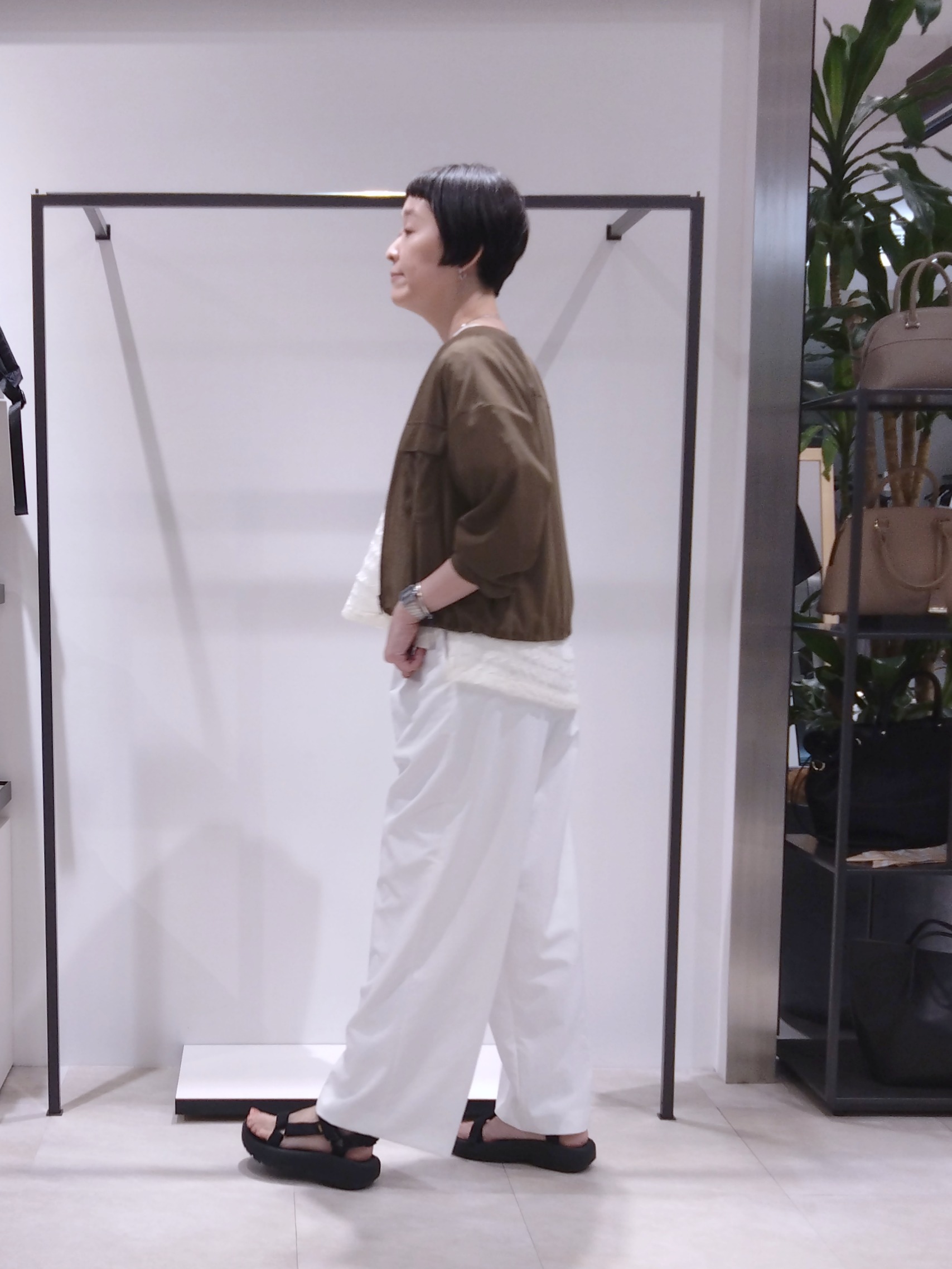 まちこさんの「UNTITLED｜【古畑星夏さん着用/洗える】シアーブルゾン」を使ったコーディネート