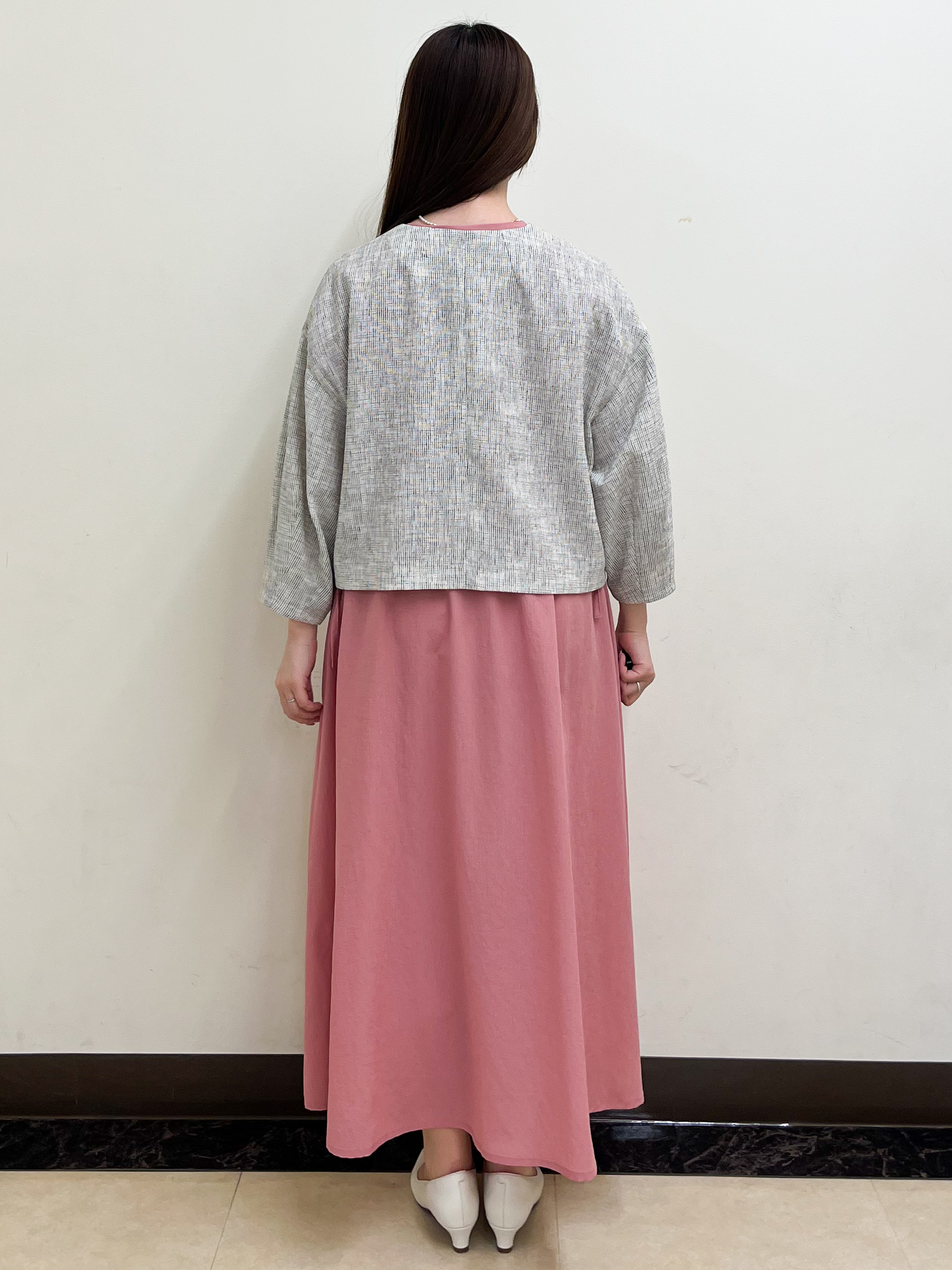 mikikoさんの「Reflect｜【セットアップ可】ツイードノーカラージャケット」を使ったコーディネート