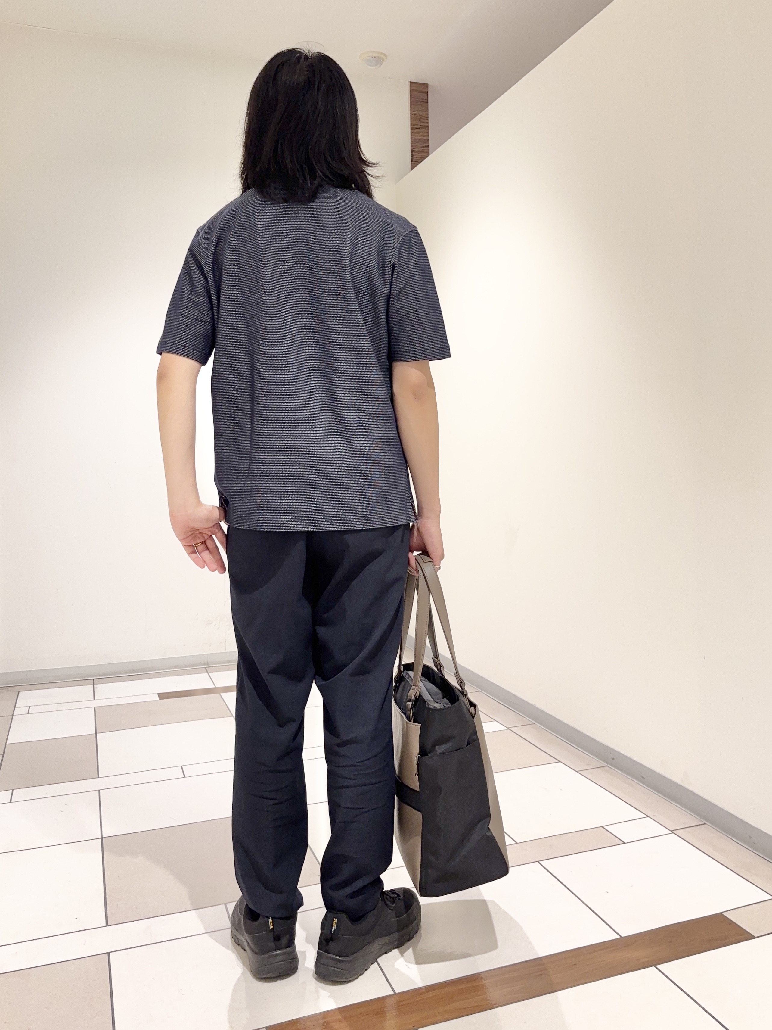 及川さんの「TAKEO KIKUCHI｜【抗菌防臭】ステイフレッシュ ポロシャツ」を使ったコーディネート