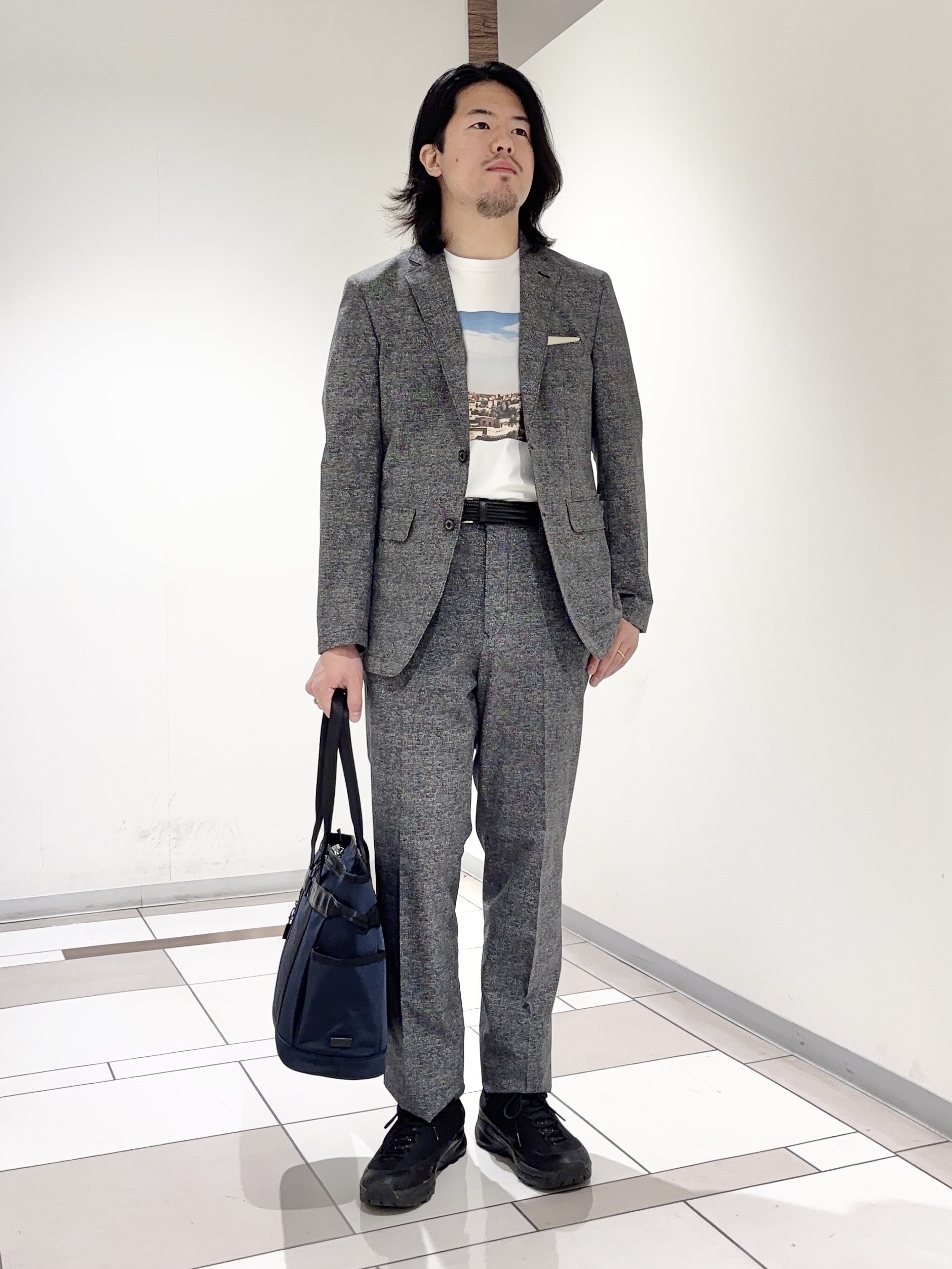 及川さんの「TAKEO KIKUCHI｜【抗菌防臭】COOL DOTS（R）ドビープリント ジャケット」を使ったコーディネート