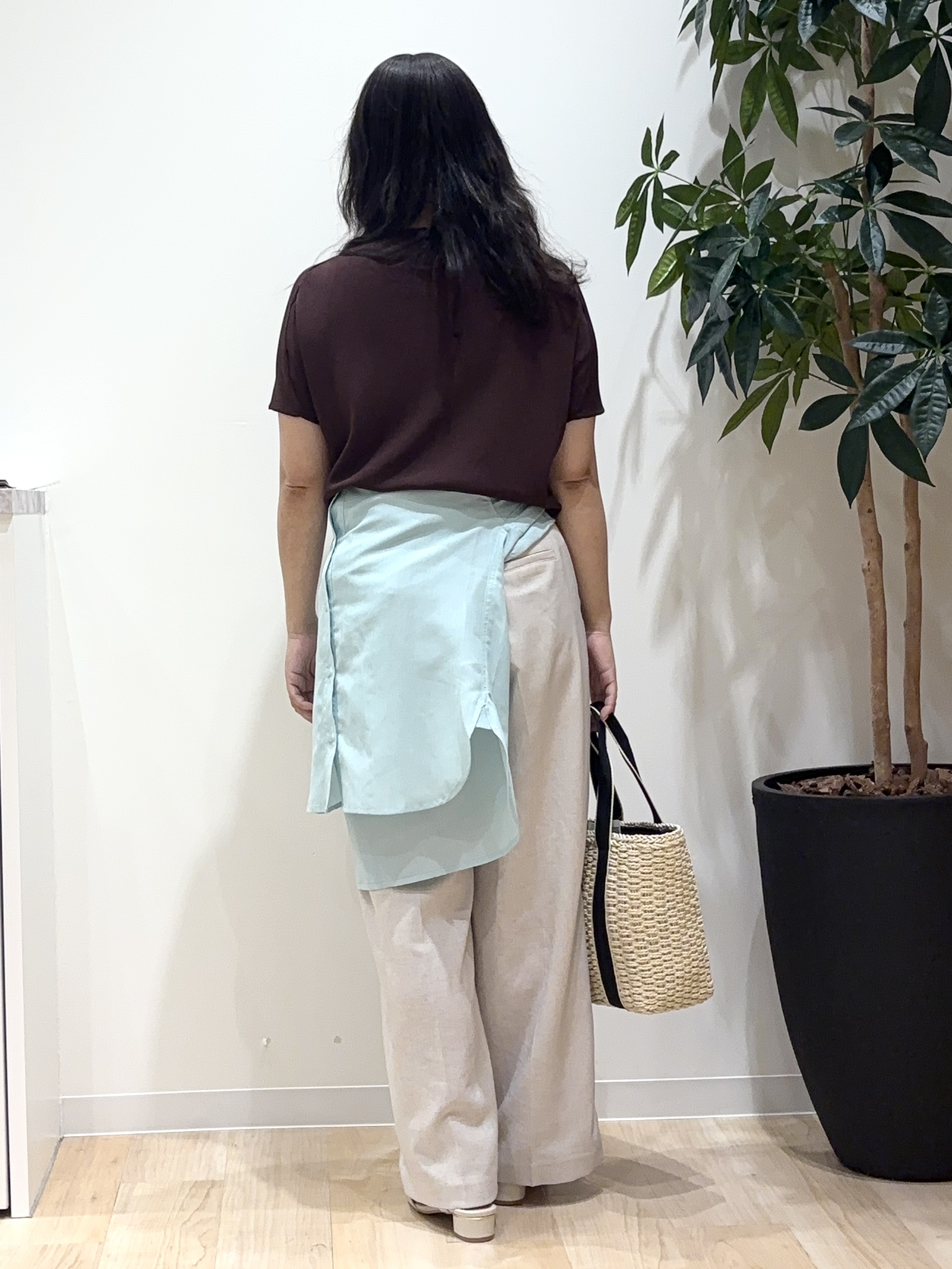 miraiさんの「grove｜【シリーズ累計36万枚！名品ニット】やわらかドライタッチ ドルマンニット」を使ったコーディネート