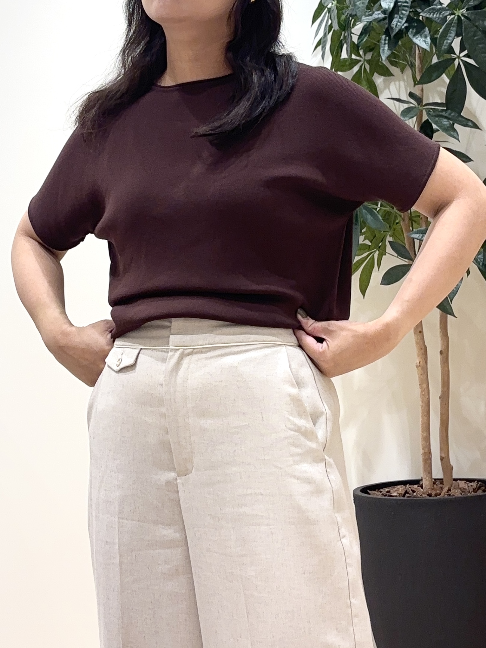 miraiさんの「grove｜【シリーズ累計36万枚！名品ニット】やわらかドライタッチ ドルマンニット」を使ったコーディネート