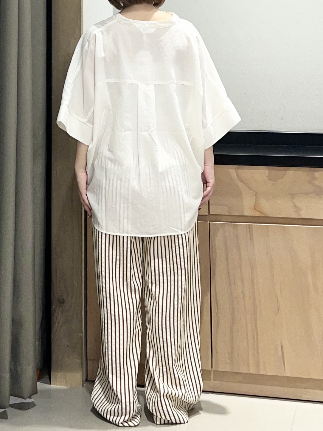 かのさんの「THE SHOP TK｜【高レビュー/体型カバー】さらっと快適 ドルマン5分袖ブラウス」を使ったコーディネート