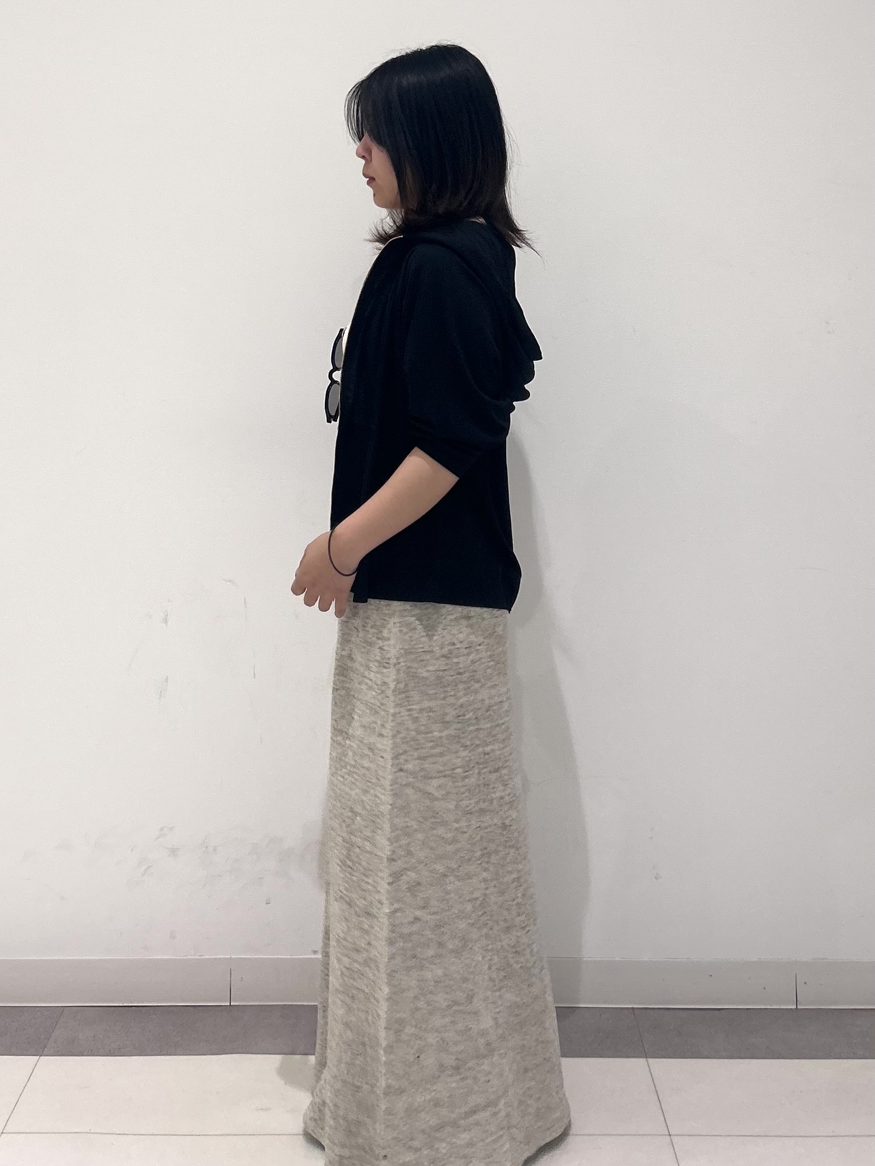 とりみさんの「DRESSTERIOR｜【ウォッシャブル/セットアップ可】ウォッシャブルリネンウラケスカート」を使ったコーディネート