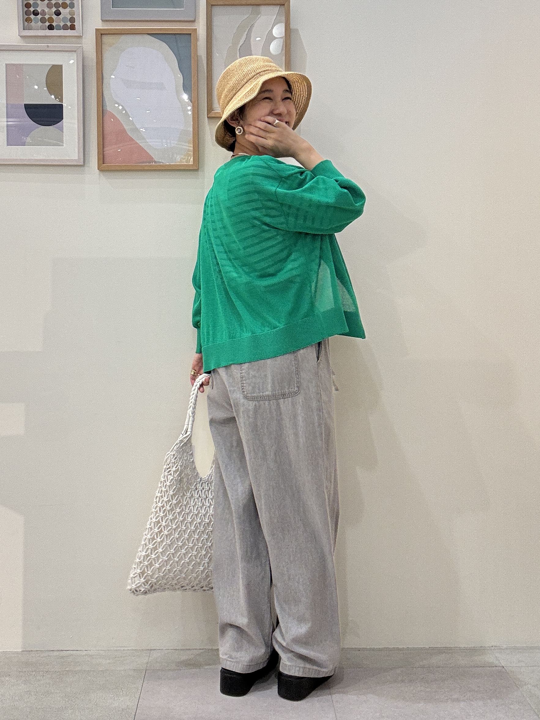 たけぴさんの「SHOO･LA･RUE｜【ひんやり/洗濯機可/S-LL】程よいVネックですっきり魅せる ジップアップ 7分袖シアーカーディガ」を使ったコーディネート
