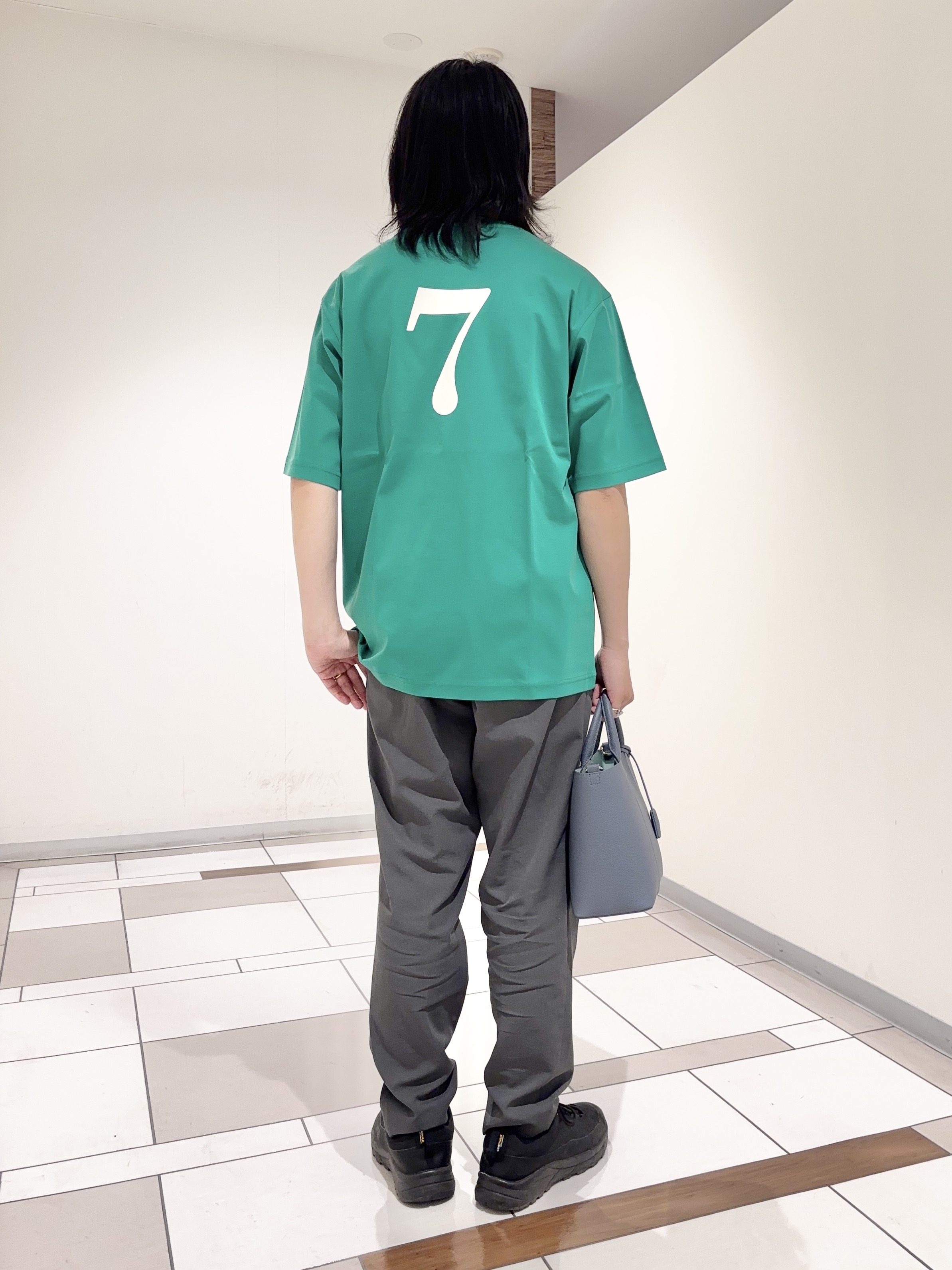 及川さんの「TAKEO KIKUCHI｜【BOWLER HAT LABEL】アイスクリアコットン ピンナップガール 半袖Tシャツ」を使ったコーディネート