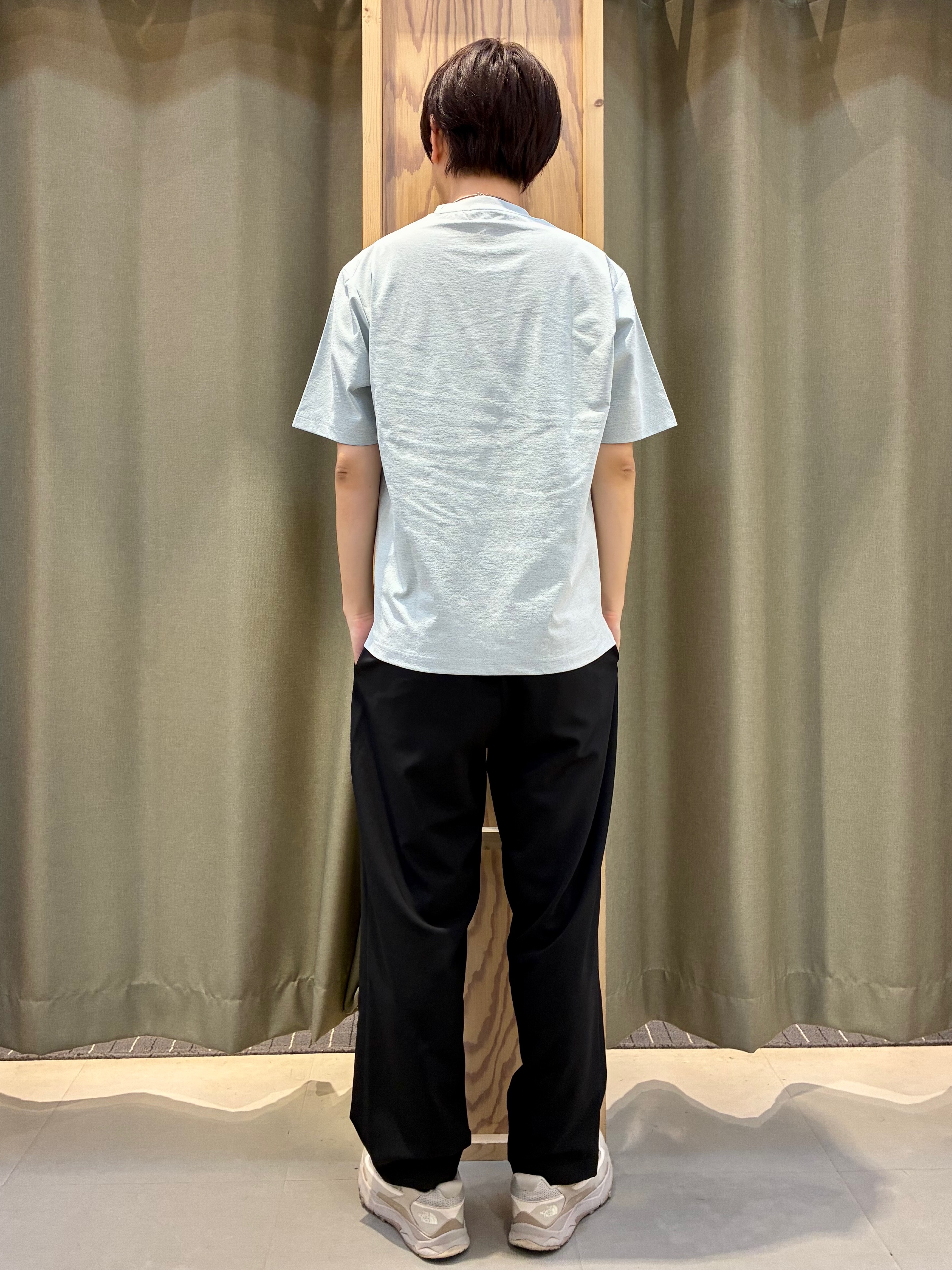 yoshiさんの「THE SHOP TK｜AIBOUNO T」を使ったコーディネート