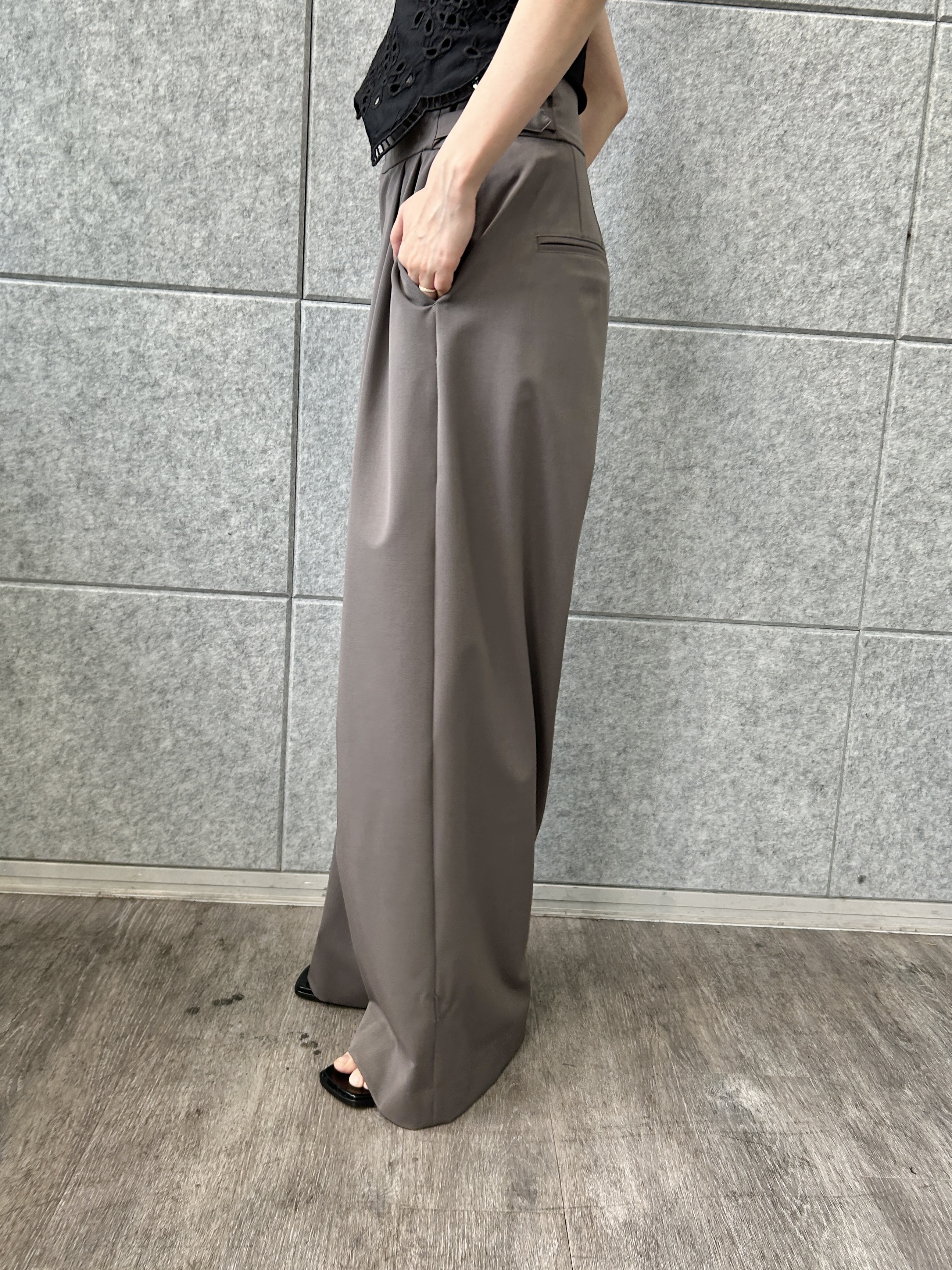 harunaさんの「CODE A｜【Re】design cut tank」を使ったコーディネート