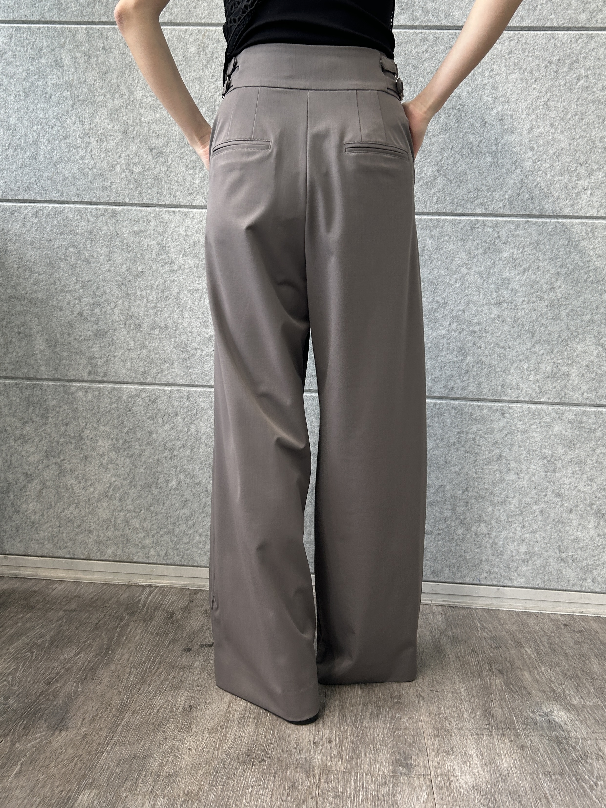 harunaさんの「CODE A｜【Re】design cut tank」を使ったコーディネート