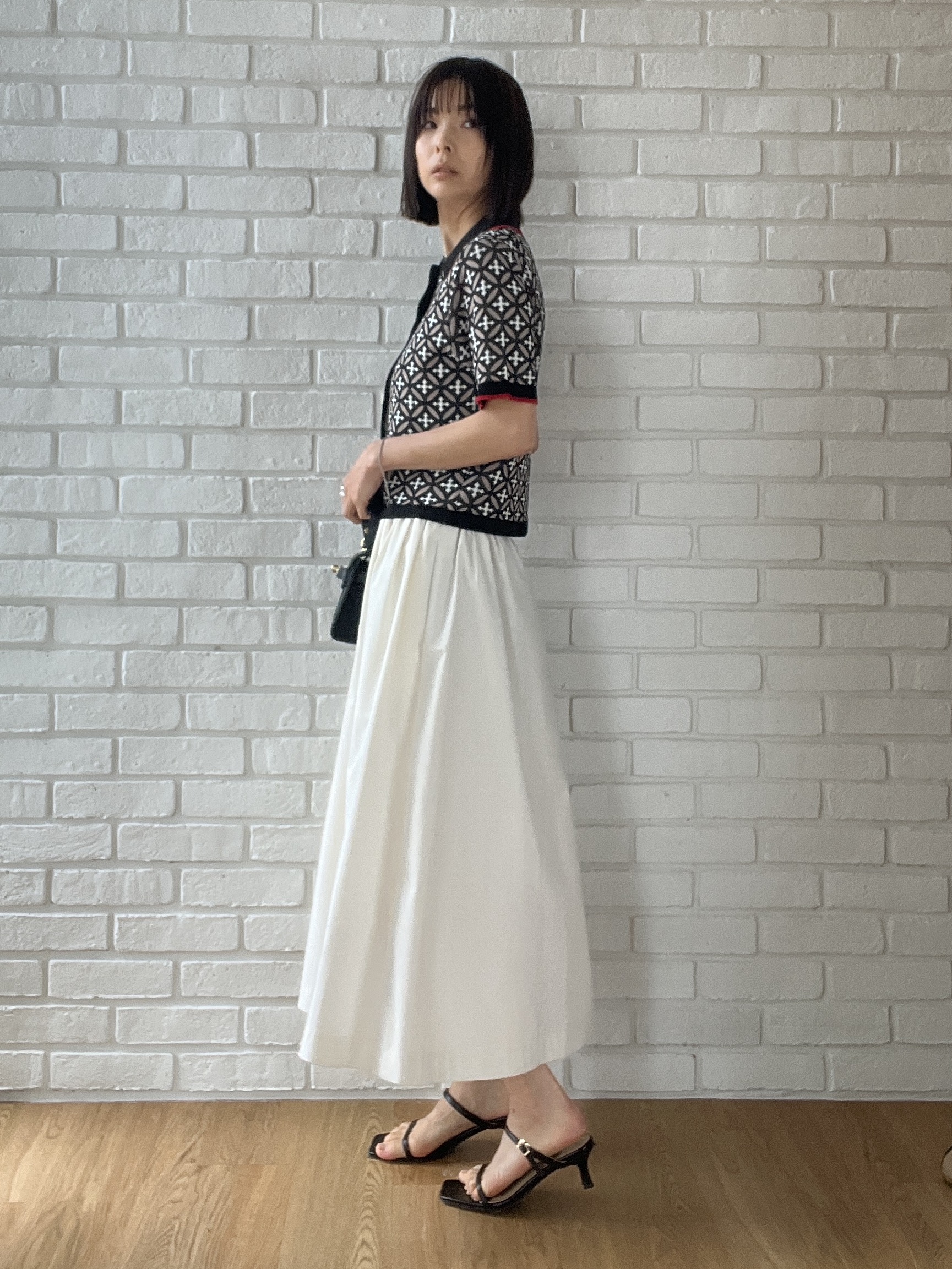 misaさんの「DRESSTERIOR｜【otonaMUSE5月号掲載】スキニーベルトサンダル」を使ったコーディネート