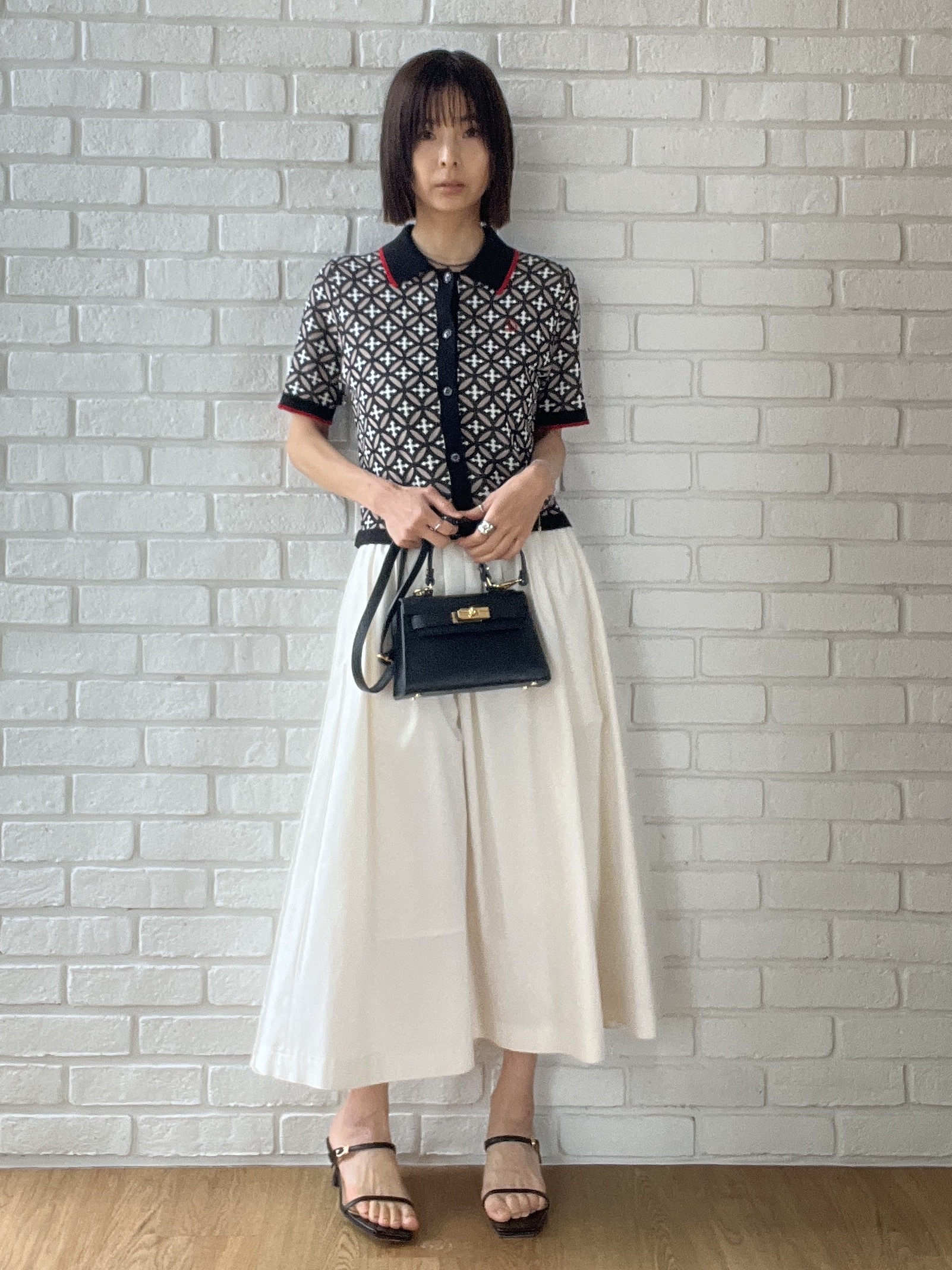 misaさんの「DRESSTERIOR｜【otonaMUSE5月号掲載】スキニーベルトサンダル」を使ったコーディネート