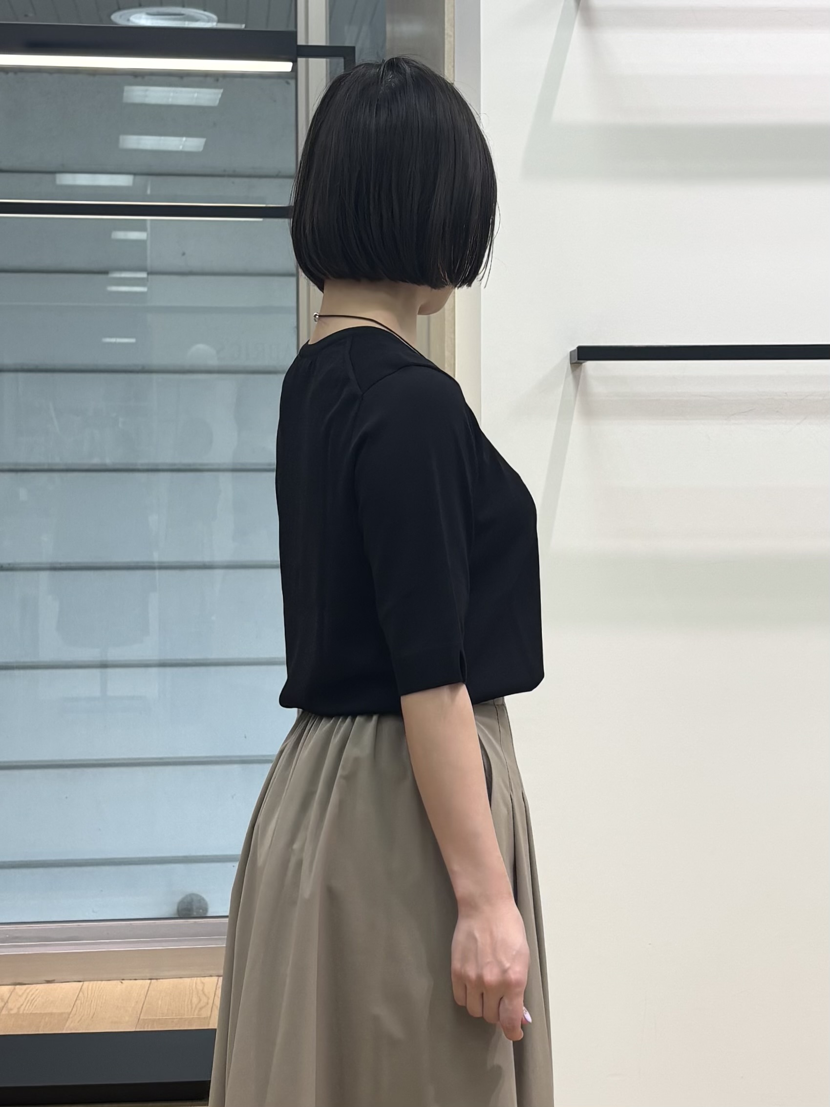asamiさんの「INDIVI｜【UVケア/接触冷感／アンサンブル】丸首カーディガン＆袖スリット5分袖ニット」を使ったコーディネート