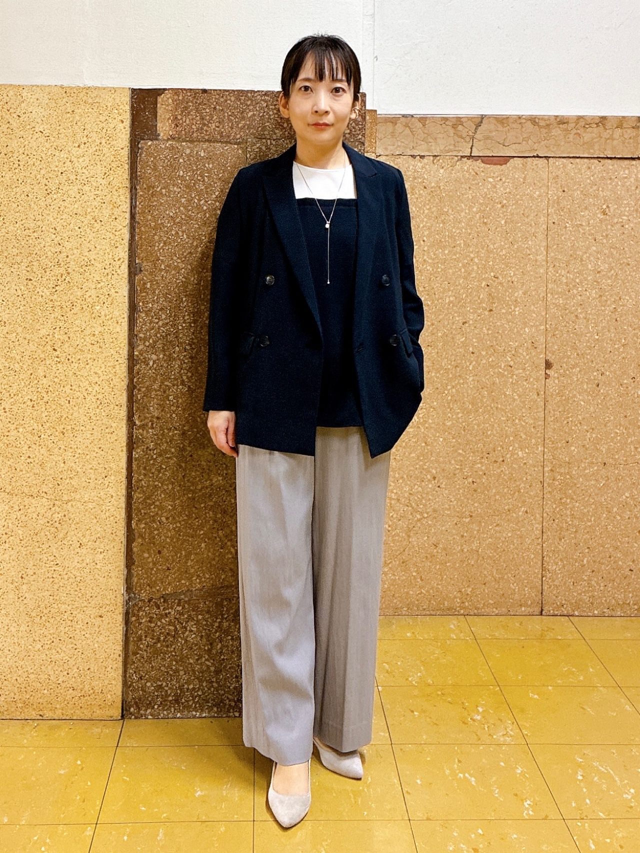 hattoriさんの「INDIVI｜【洗える／多機能／SETUP可】着る日傘ダブルジャケット」を使ったコーディネート
