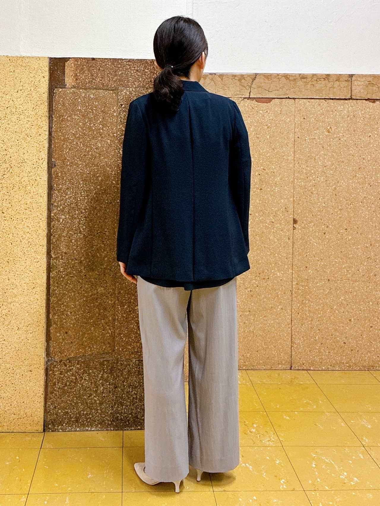 hattoriさんの「INDIVI｜【洗える／多機能／SETUP可】着る日傘ダブルジャケット」を使ったコーディネート