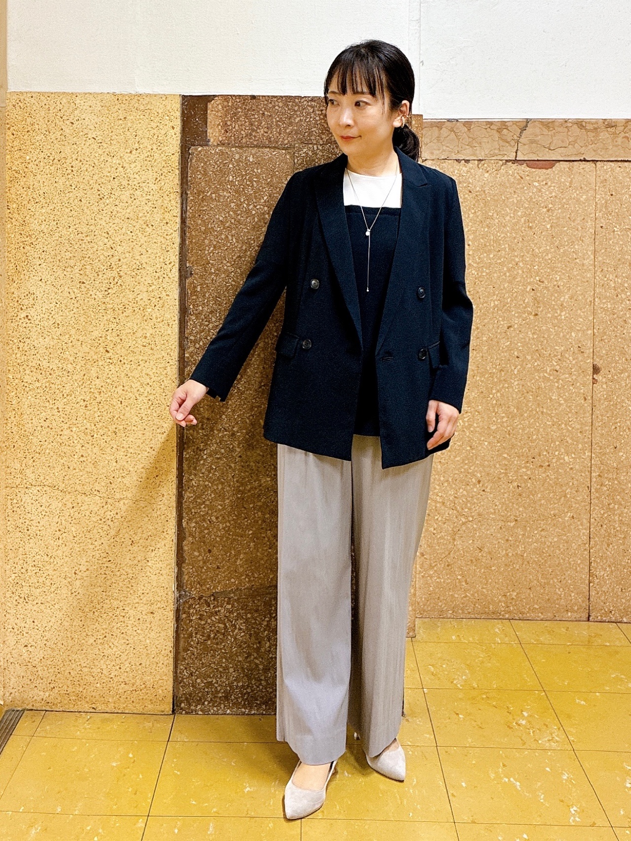 hattoriさんの「INDIVI｜【洗える／多機能／SETUP可】着る日傘ダブルジャケット」を使ったコーディネート