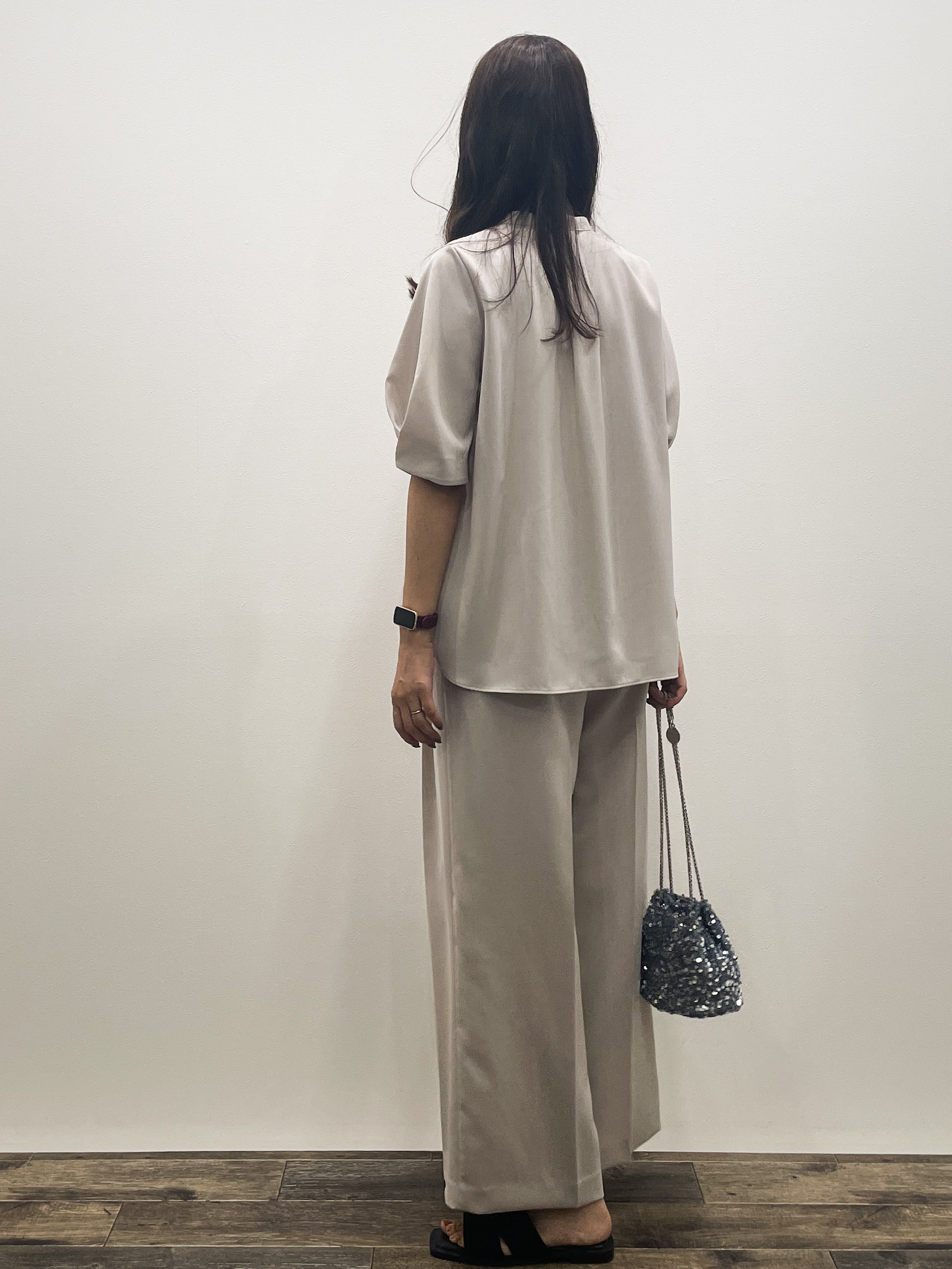 Aikoさんの「OPAQUE.CLIP｜《7色展開／SS-LLサイズ》ストレッチスキッパーブラウス／セットアップ対応【洗濯機洗い可／防シワ】」を使ったコーディネート
