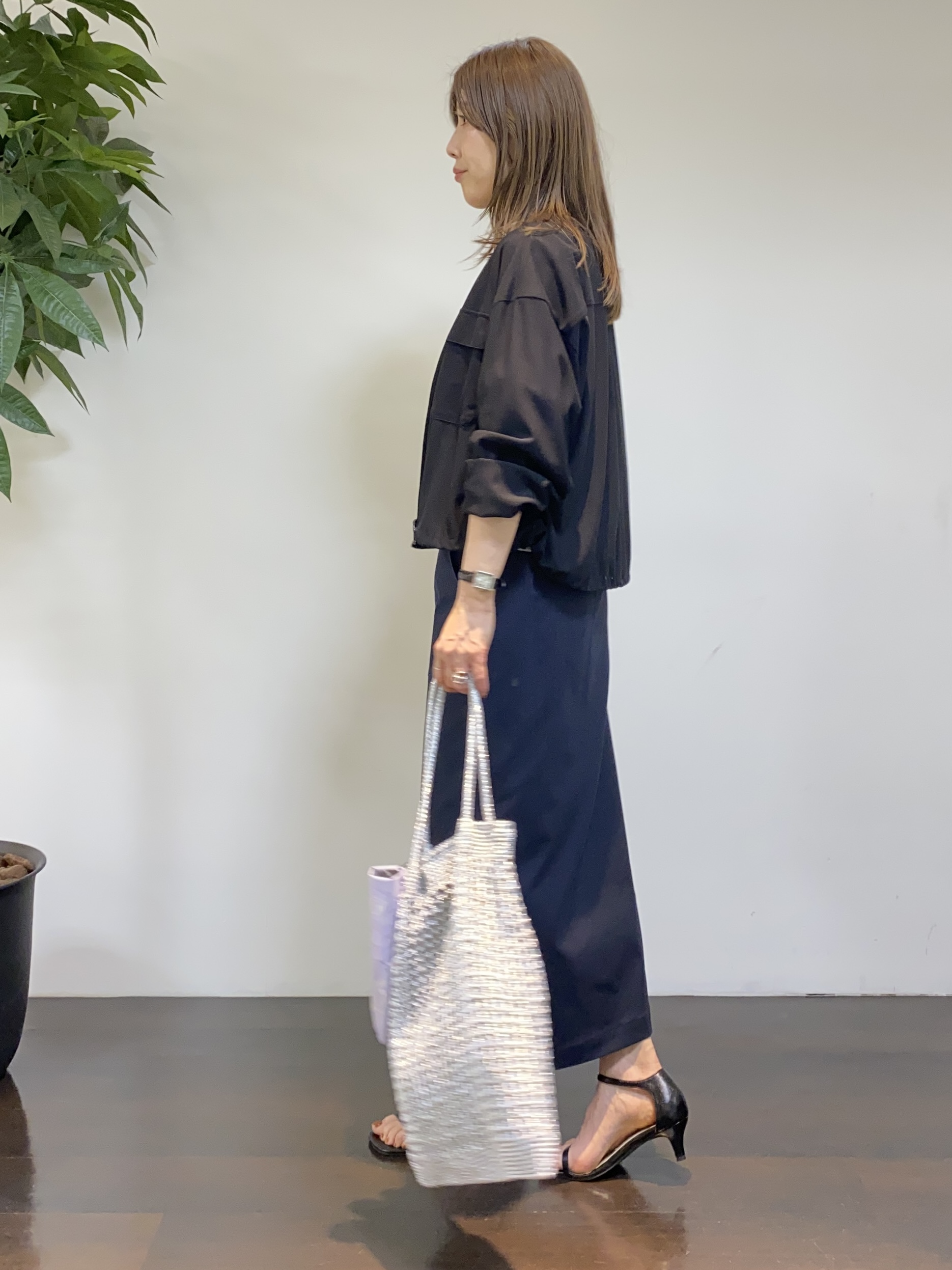 tomoさんの「UNTITLED｜【古畑星夏さん着用/洗える】シアーブルゾン」を使ったコーディネート