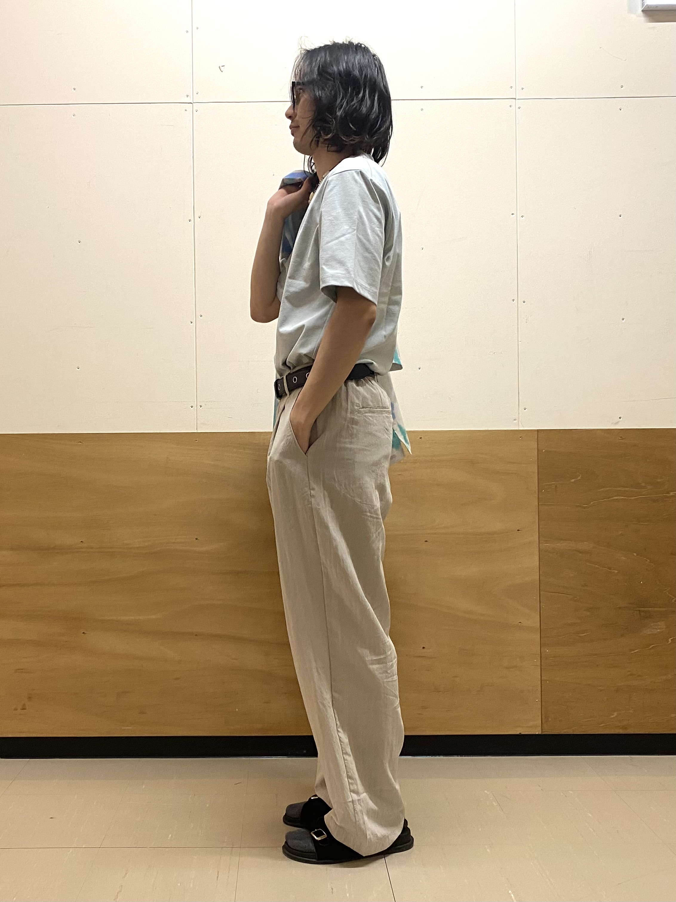 keyさんの「THE SHOP TK｜【涼しい・透けにくい・乾きやすい 夏に欲しい機能、全部入り。】BO-NO TEE/ボーノTシャツ　洗」を使ったコーディネート