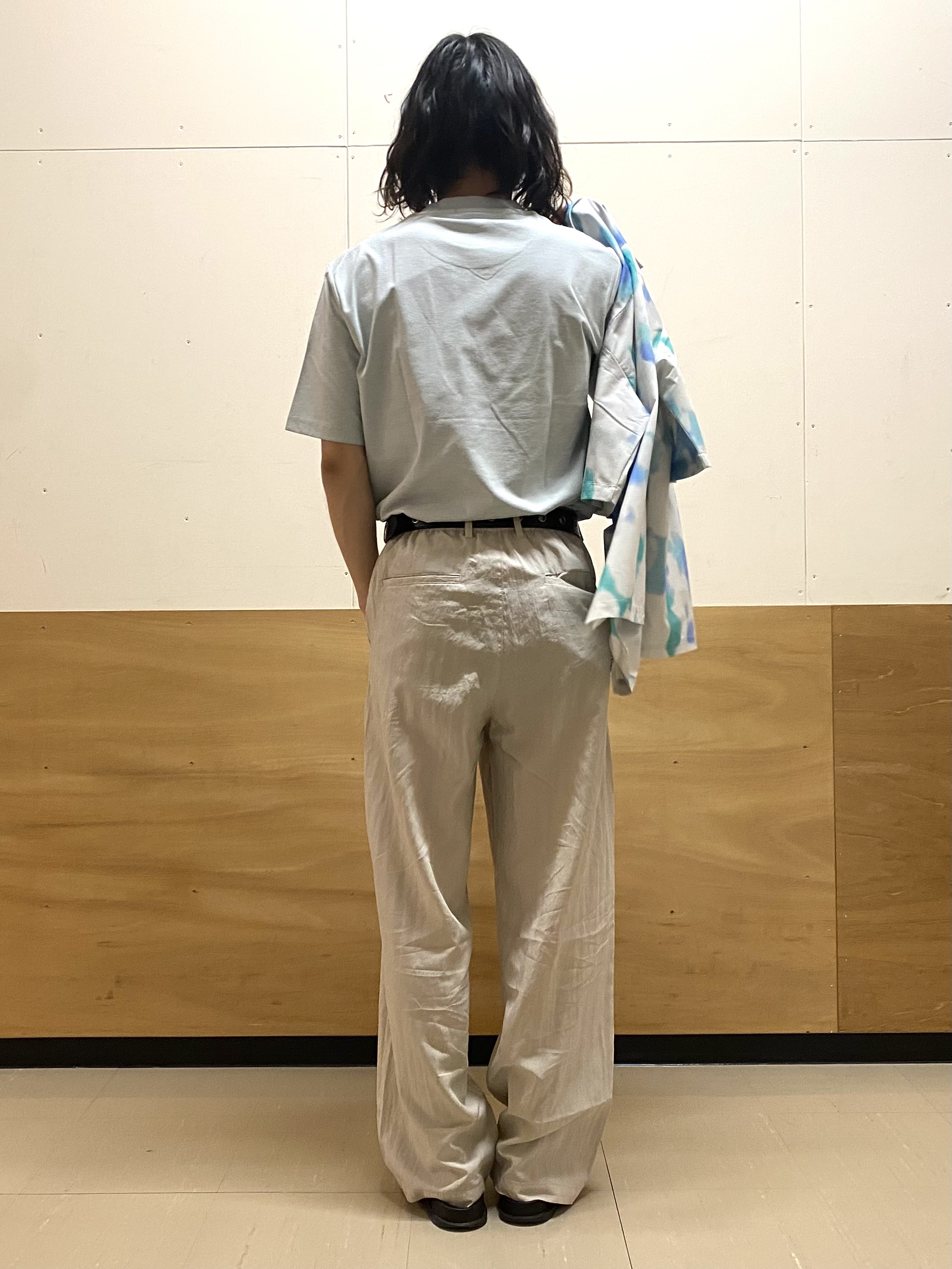 keyさんの「THE SHOP TK｜【涼しい・透けにくい・乾きやすい 夏に欲しい機能、全部入り。】BO-NO TEE/ボーノTシャツ　洗」を使ったコーディネート