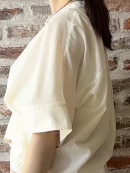 tokiさんの「THE SHOP TK｜【高レビュー/体型カバー】さらっと快適 ドルマン5分袖ブラウス」を使ったコーディネート