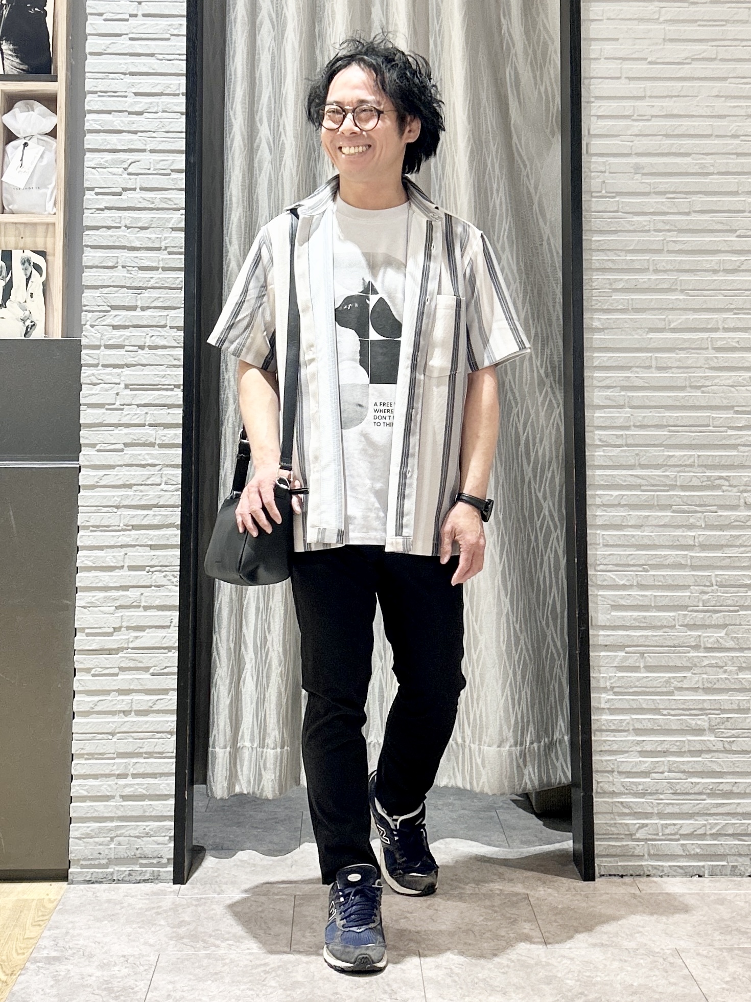 KENJI Iさんの「THE SHOP TK｜メッシュ ストライプ半袖シャツ 洗濯機OK／通気性◎」を使ったコーディネート
