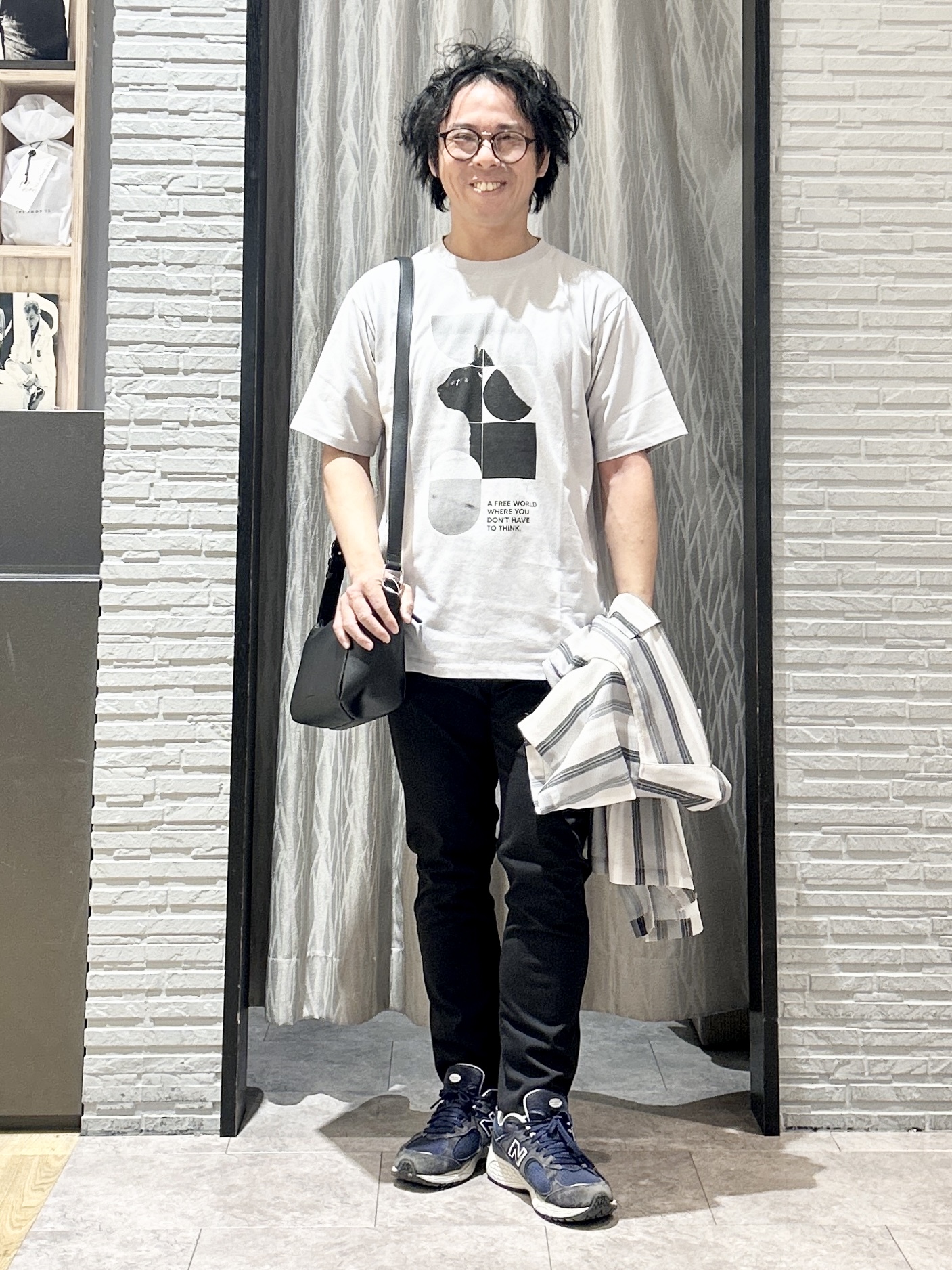 KENJI Iさんの「THE SHOP TK｜メッシュ ストライプ半袖シャツ 洗濯機OK／通気性◎」を使ったコーディネート
