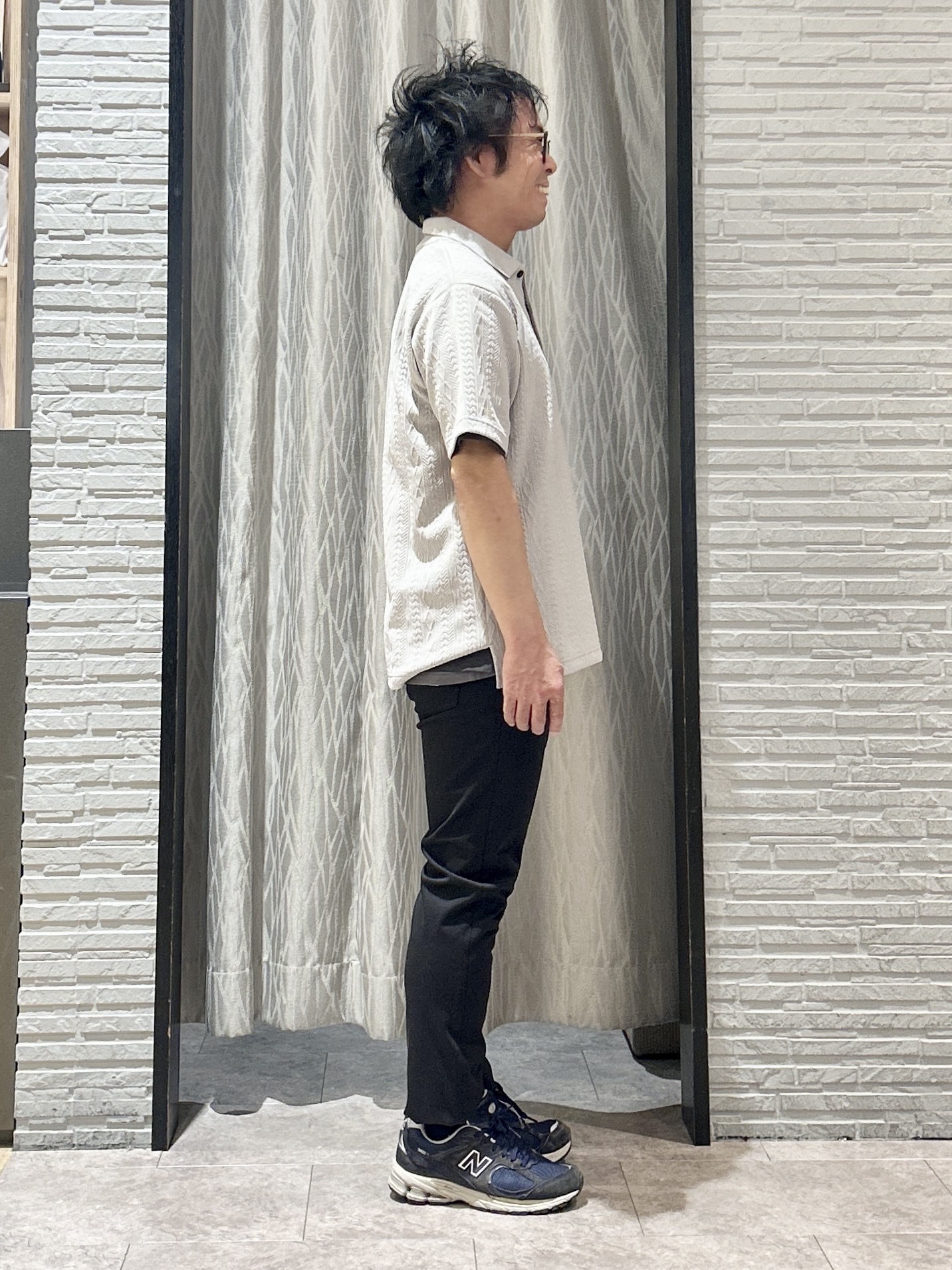 KENJI Iさんの「THE SHOP TK｜【シンプルすぎない大人の表情】ケーブルフクレポロシャツ 吸水速乾/UVケア/洗濯機OK」を使ったコーディネート