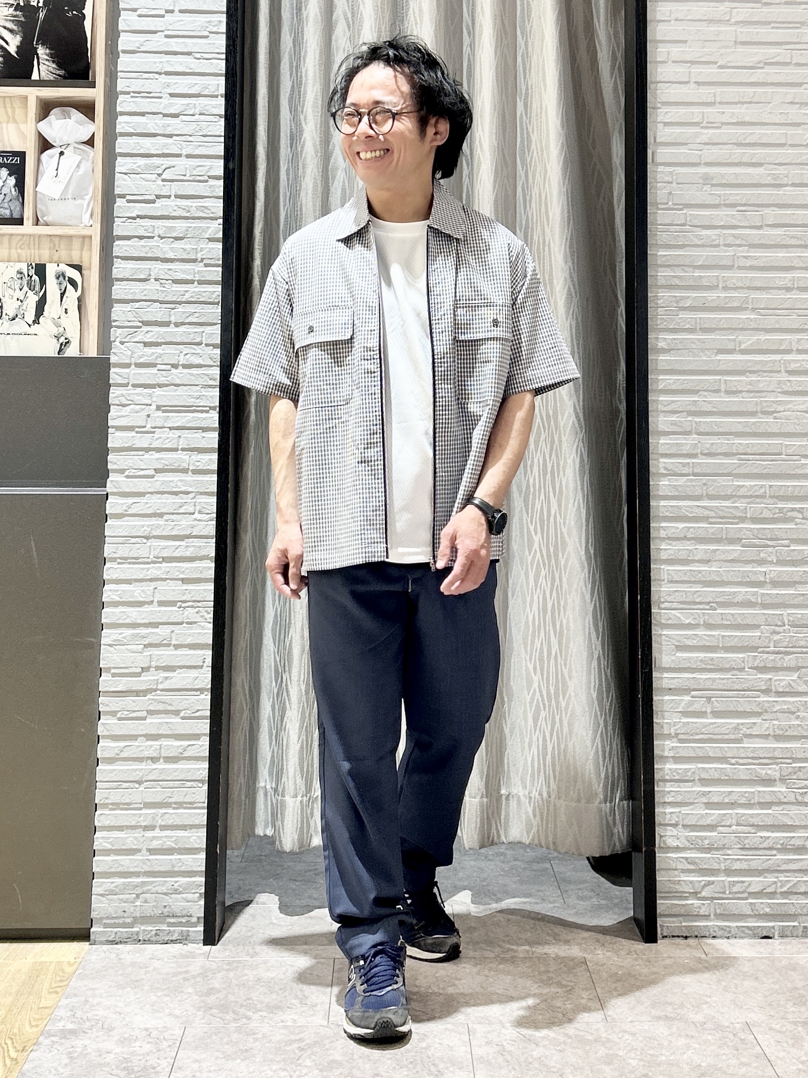 KENJI Iさんの「THE SHOP TK｜半袖チェックジップシャツ 洗濯機OK」を使ったコーディネート