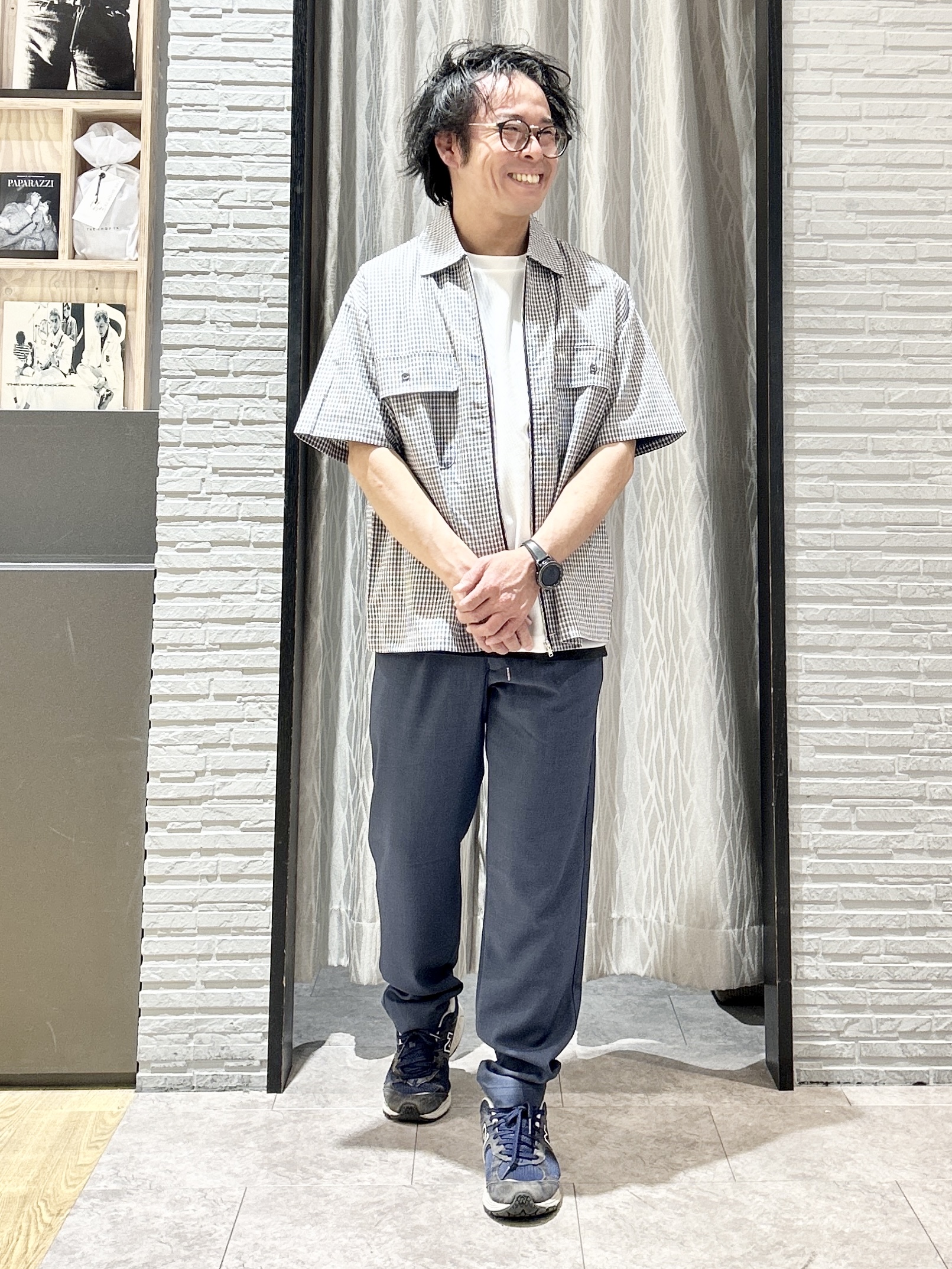 KENJI Iさんの「THE SHOP TK｜半袖チェックジップシャツ 洗濯機OK」を使ったコーディネート