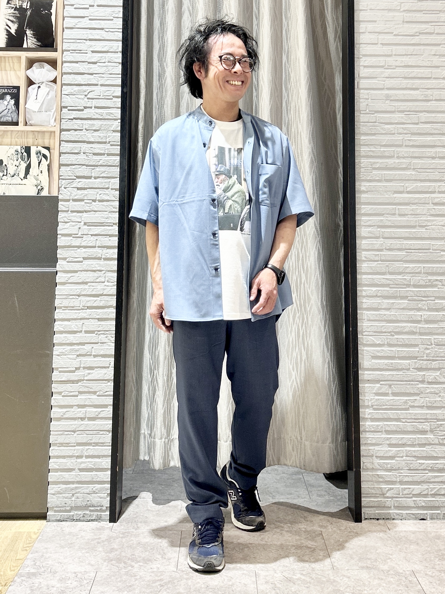 KENJI Iさんの「THE SHOP TK｜LITE TEX バンドカラー半袖シャツ 接触冷感/吸水速乾/UVカット/アンチピリング/イージーケ」を使ったコーディネート