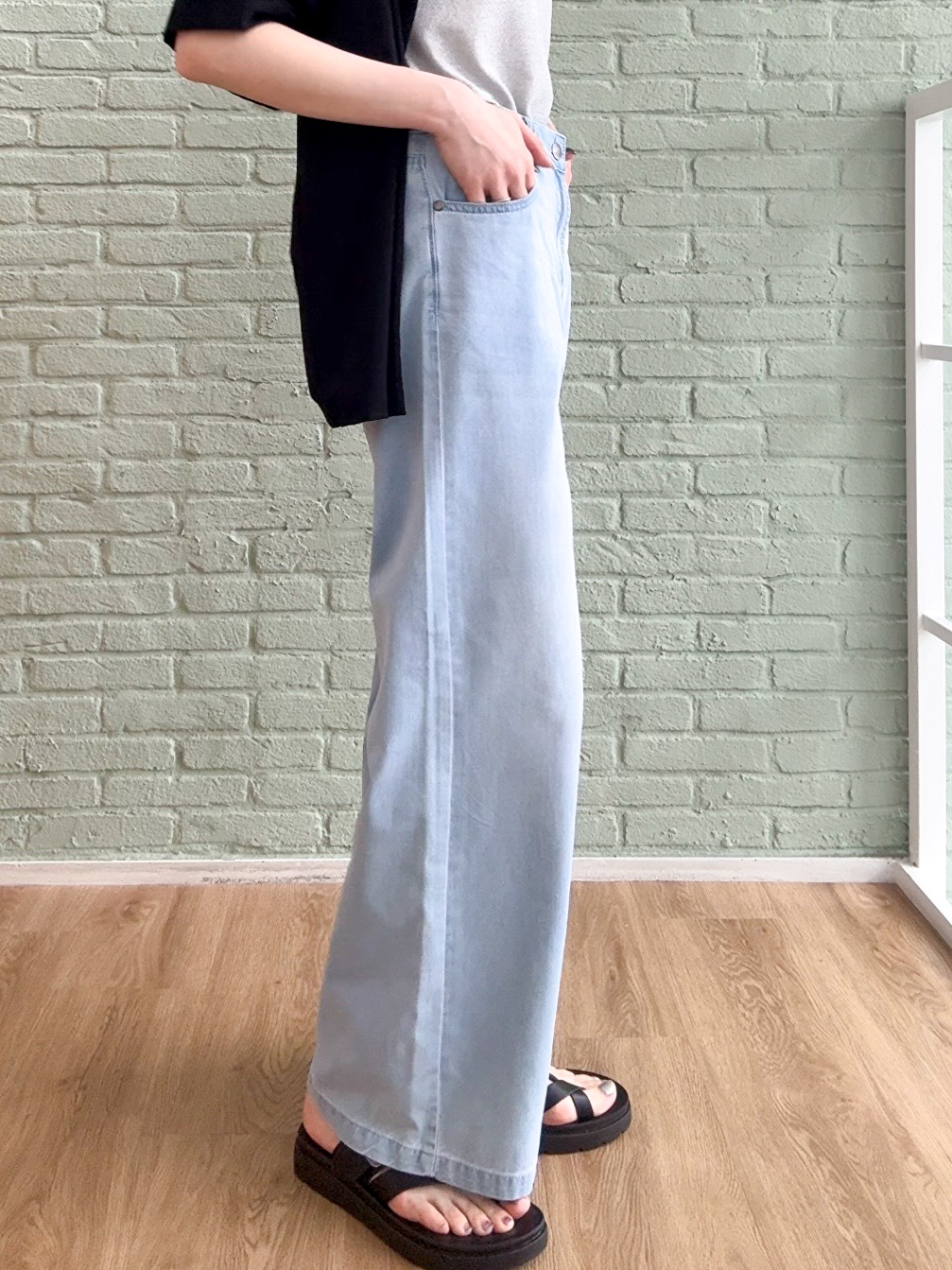 𝐜𝐡𝐢𝐤𝐚さんの「SHOO･LA･RUE｜【高レビュー/洗濯機可/セットアップ可】軽凛(かろりん) ひんやり半袖ジャケット」を使ったコーディネート