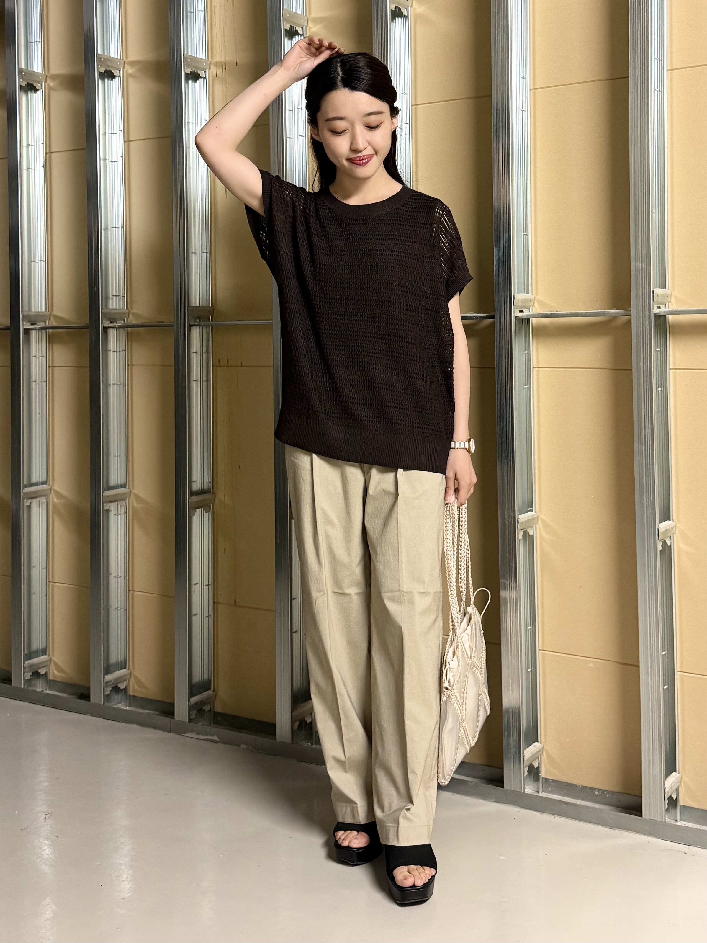sahoさんの「THE SHOP TK｜【2点セット】メッシュニット+タンクトップ」を使ったコーディネート