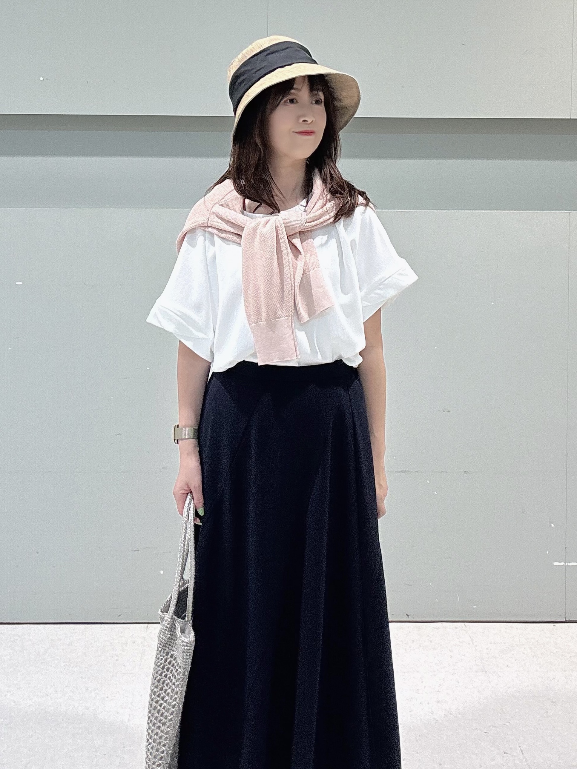 makiさんの「UNTITLED｜【アンサンブル可】ラメ混クルーネックカーディガン」を使ったコーディネート