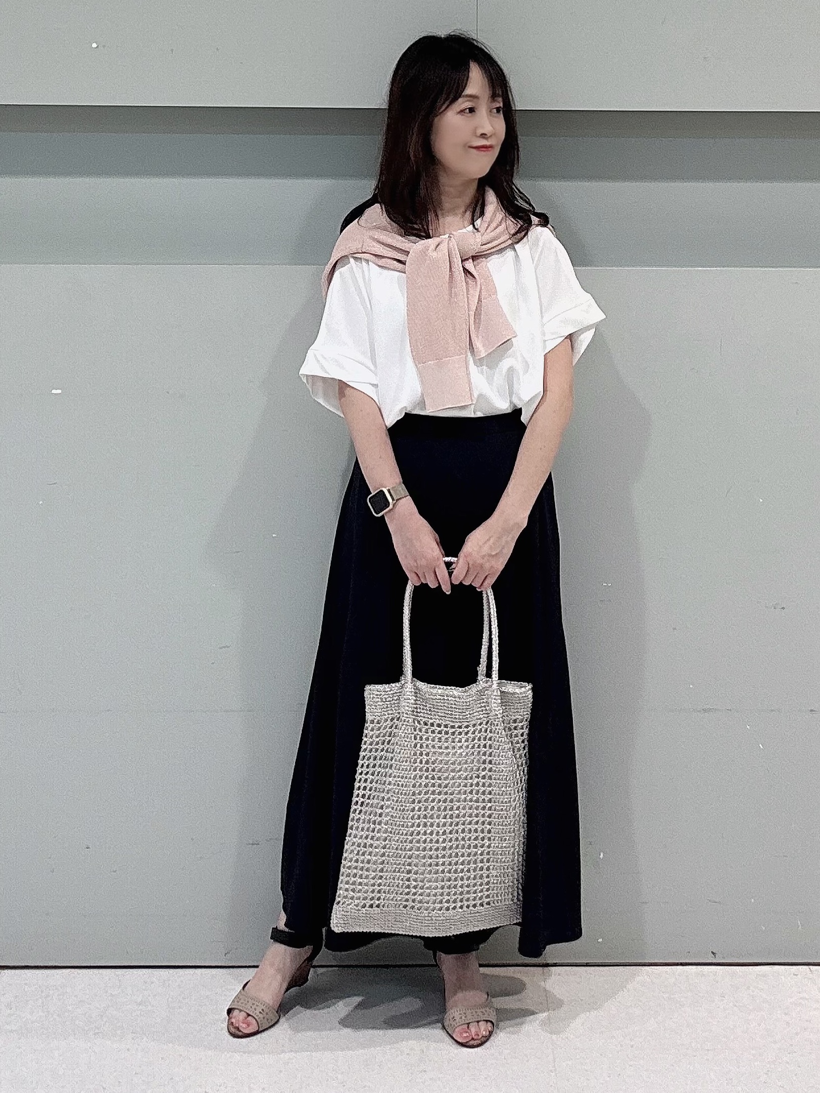 makiさんの「UNTITLED｜【アンサンブル可】ラメ混クルーネックカーディガン」を使ったコーディネート