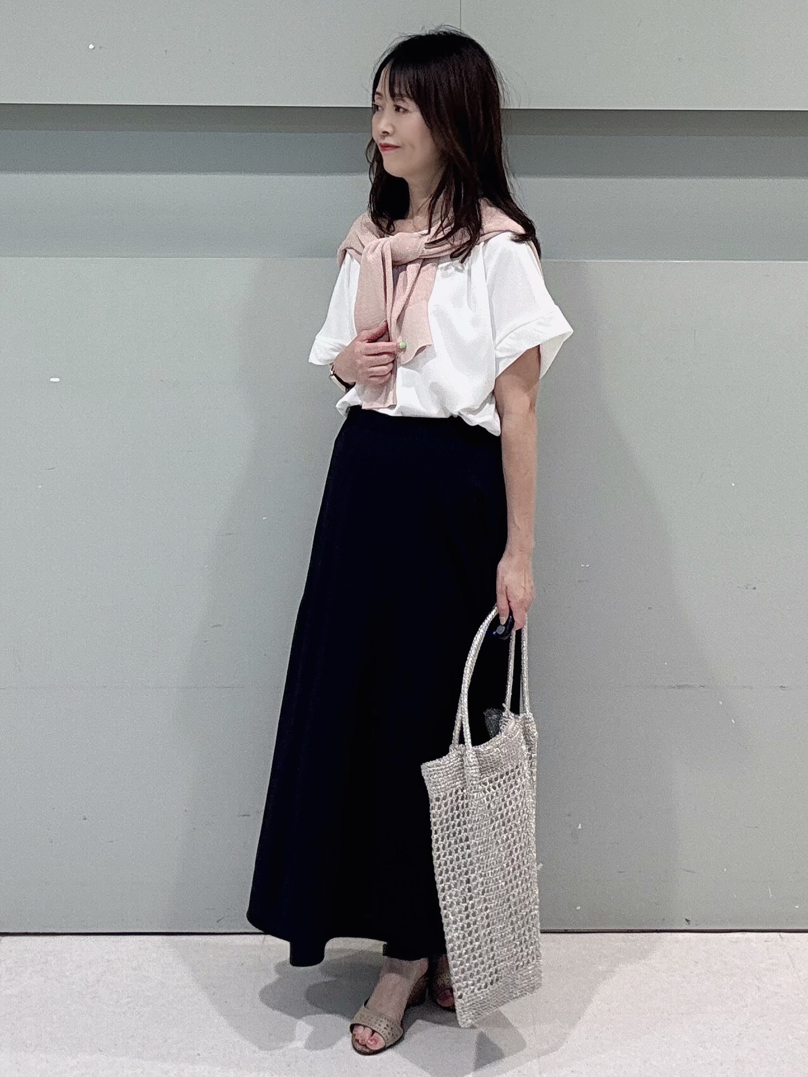 makiさんの「UNTITLED｜【アンサンブル可】ラメ混クルーネックカーディガン」を使ったコーディネート