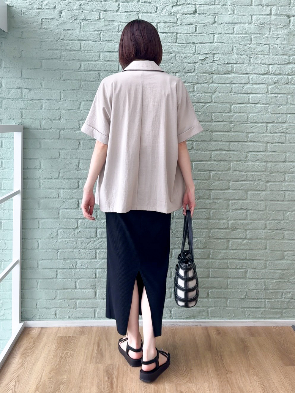 𝐜𝐡𝐢𝐤𝐚さんの「SHOO･LA･RUE｜【高レビュー/洗濯機可/セットアップ可】軽凛(かろりん) ひんやり半袖ジャケット」を使ったコーディネート