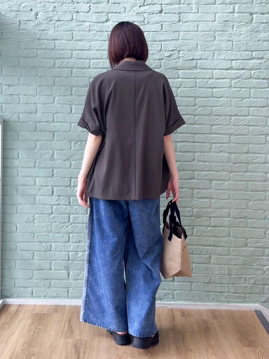 𝐜𝐡𝐢𝐤𝐚さんの「SHOO･LA･RUE｜【高レビュー/洗濯機可/セットアップ可】軽凛(かろりん) ひんやり半袖ジャケット」を使ったコーディネート