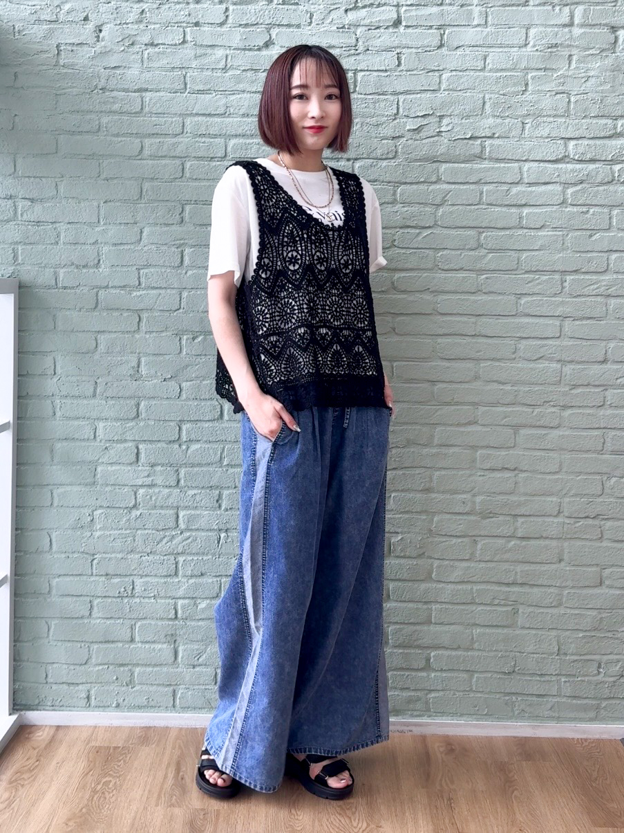 𝐜𝐡𝐢𝐤𝐚さんの「SHOO･LA･RUE｜【高レビュー/洗濯機可/セットアップ可】軽凛(かろりん) ひんやり半袖ジャケット」を使ったコーディネート