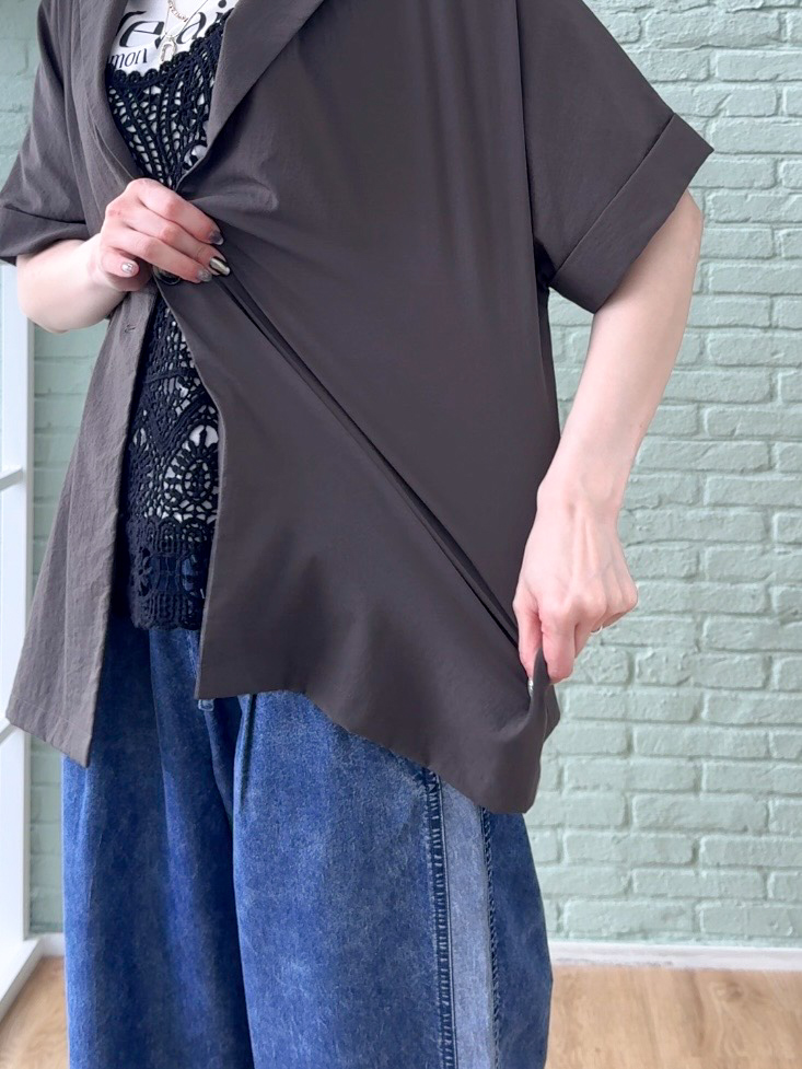 𝐜𝐡𝐢𝐤𝐚さんの「SHOO･LA･RUE｜【高レビュー/洗濯機可/セットアップ可】軽凛(かろりん) ひんやり半袖ジャケット」を使ったコーディネート