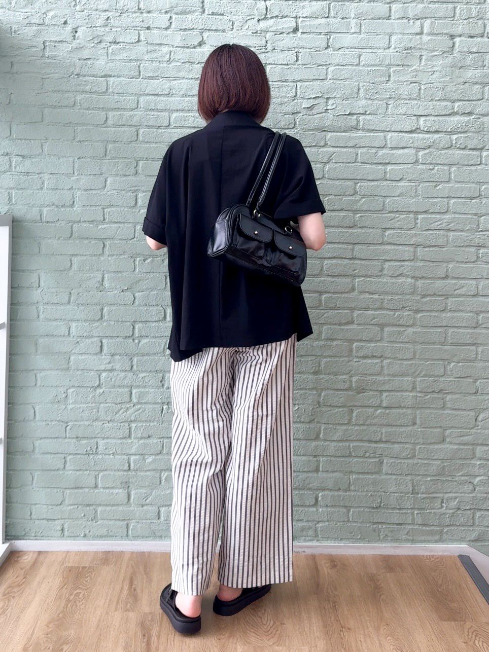 𝐜𝐡𝐢𝐤𝐚さんの「SHOO･LA･RUE｜【高レビュー/洗濯機可/セットアップ可】軽凛(かろりん) ひんやり半袖ジャケット」を使ったコーディネート