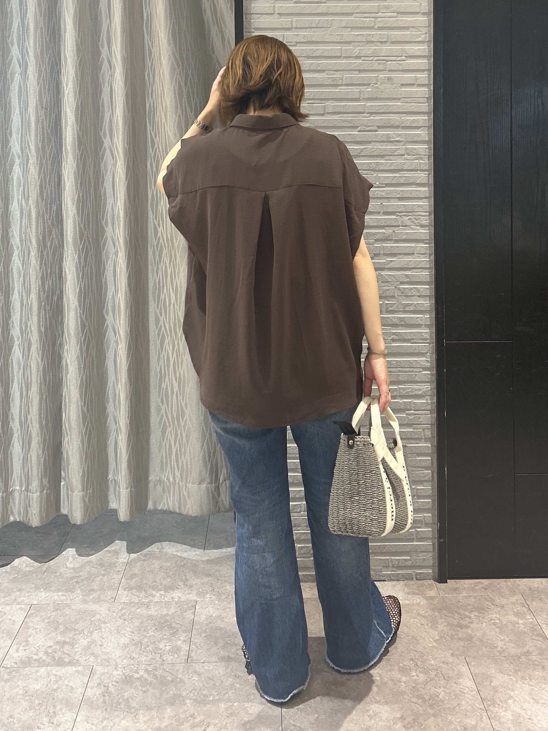 ga_riさんの「THE SHOP TK｜【ひんやり/防しわ/UV/吸水速乾】襟付き フレンチスリーブシャツ」を使ったコーディネート