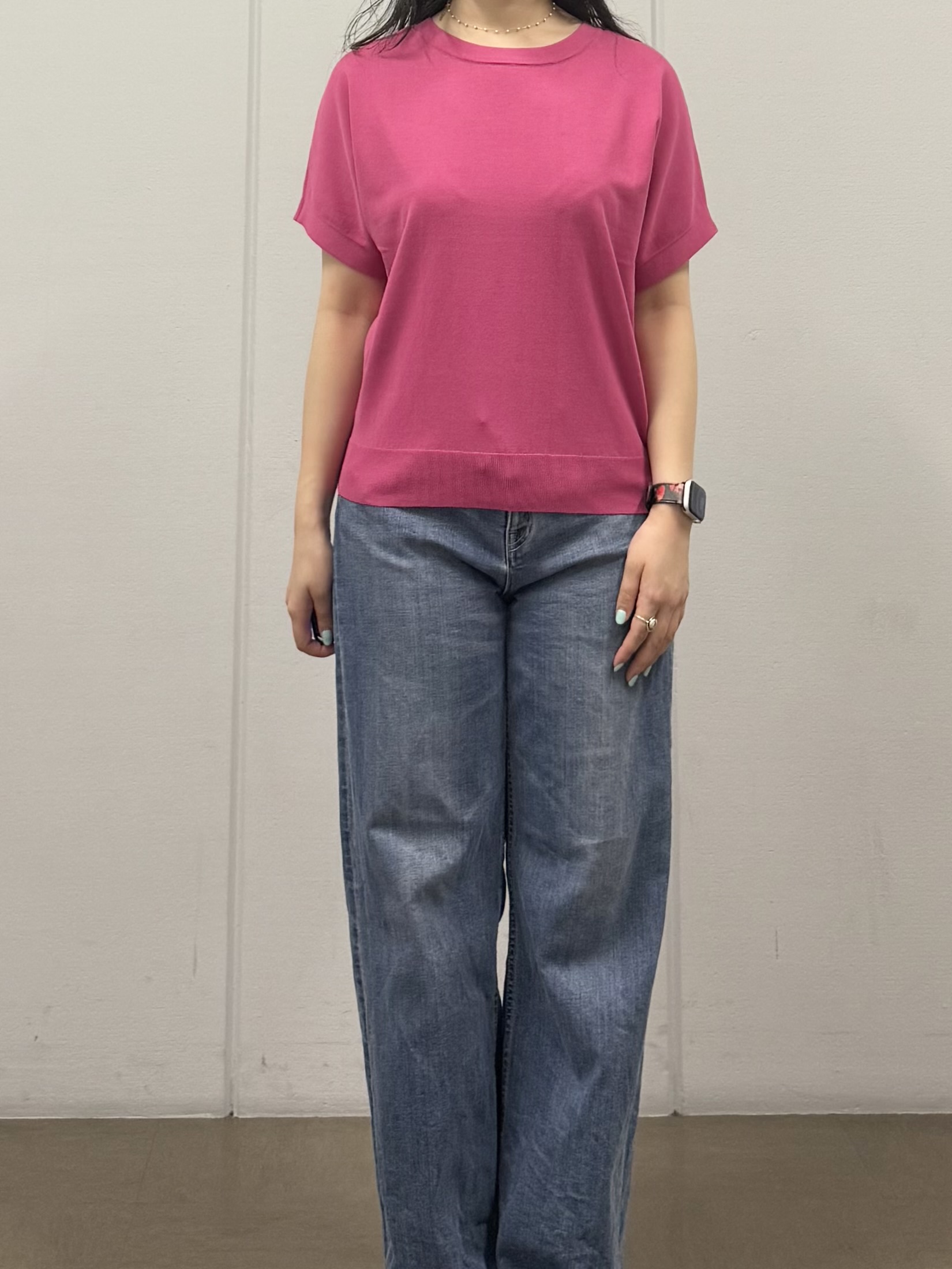 mizukiさんの「INDIVI｜【接触冷感／洗える／2WAY】ドロスト付 シアーシャンブレーシャツ」を使ったコーディネート