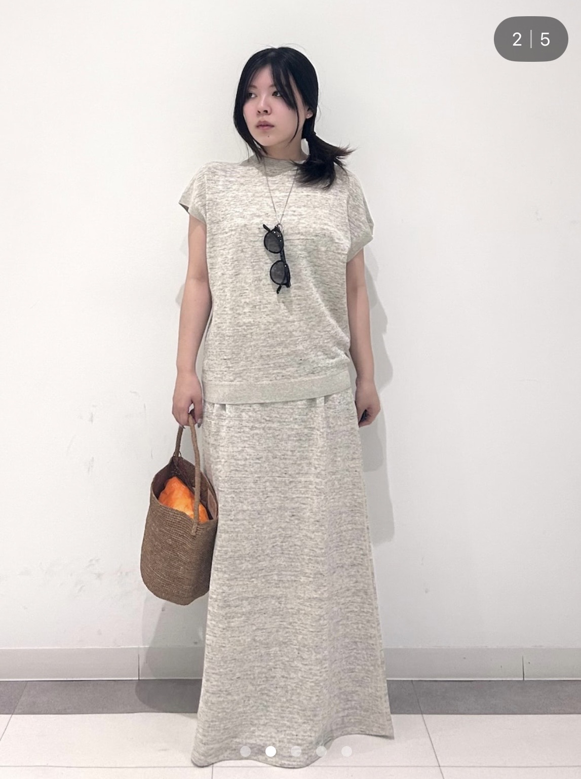 とりみさんの「DRESSTERIOR｜【ウォッシャブル／セットアップ可】リネン混裏毛フレンチプルオーバー」を使ったコーディネート