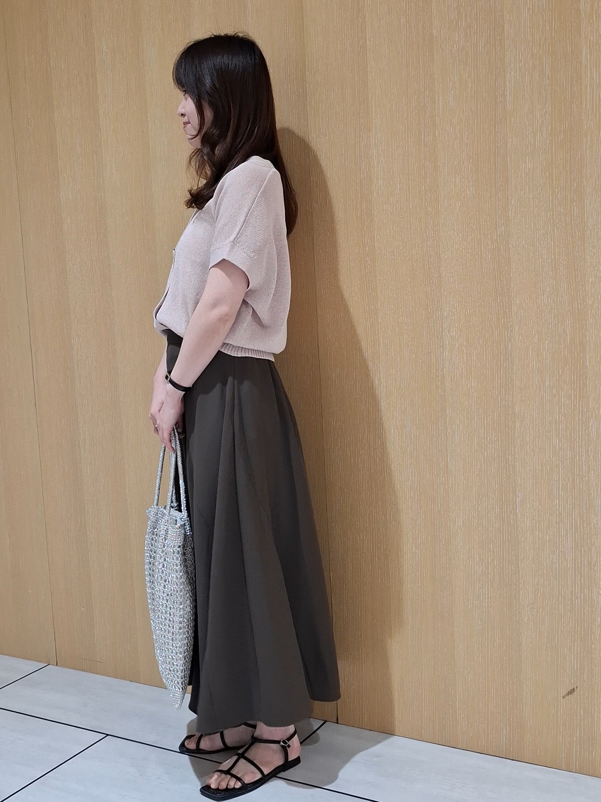 YuKaRiさんの「UNTITLED｜【接触冷感/はっ水/セットアップ可】リラクシーフレアスカート」を使ったコーディネート
