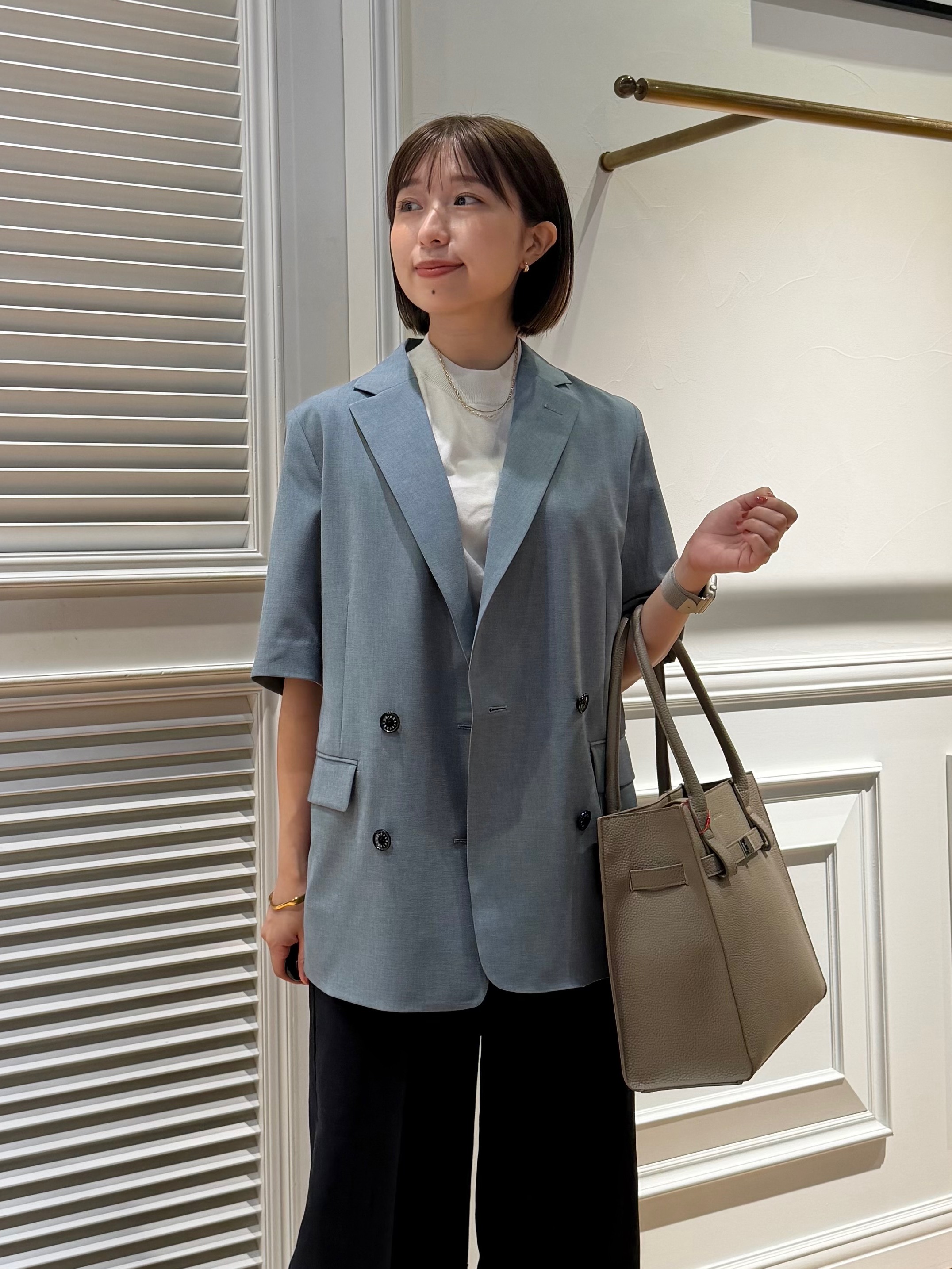 つじ まこさんの「DRESSTERIOR｜【ウォッシャブル】コットンシルクハーフスリーブニット」を使ったコーディネート